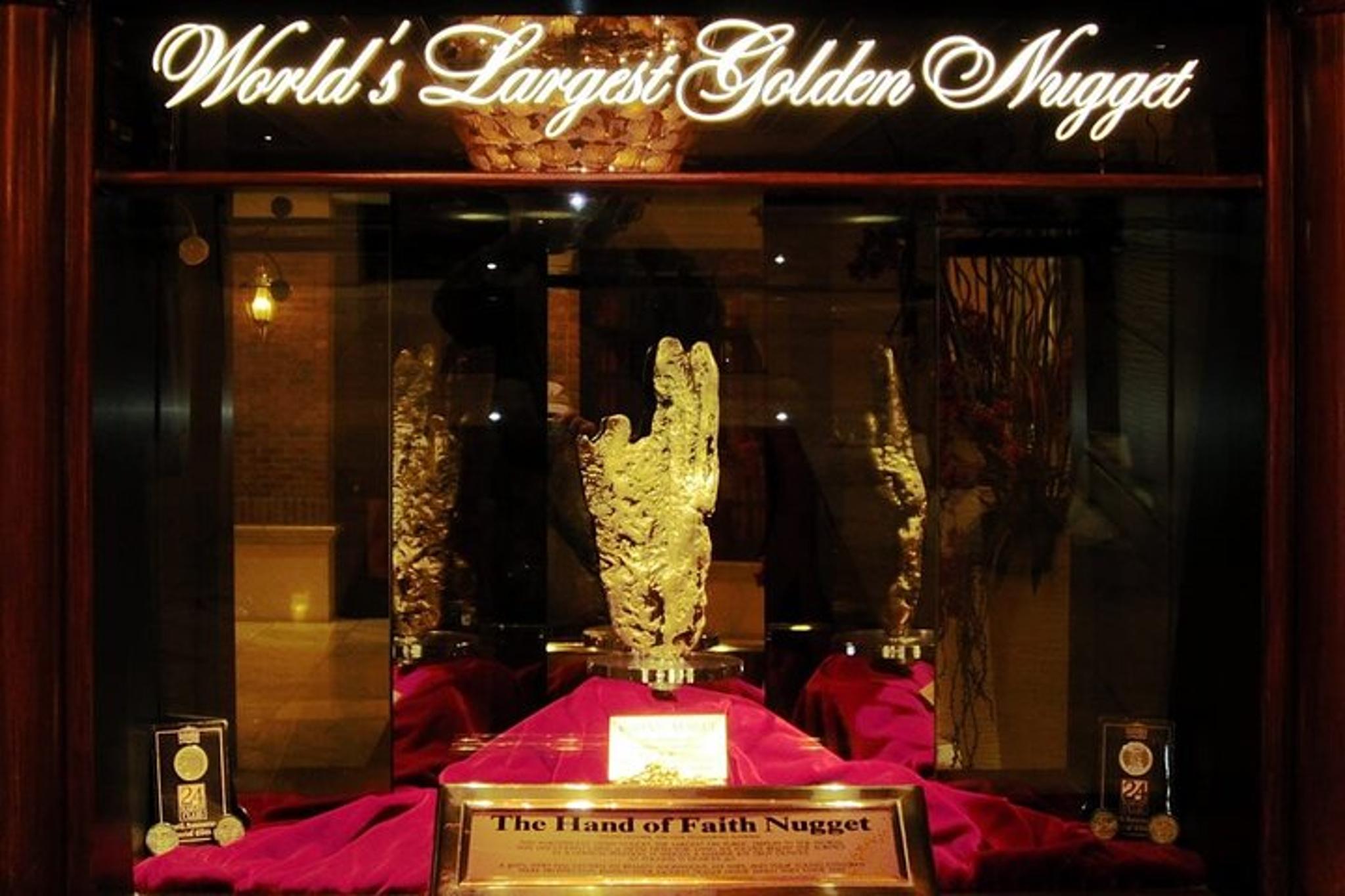 Las Vegas Night Tour in Mercedes-Benz Sprinter - Image 5