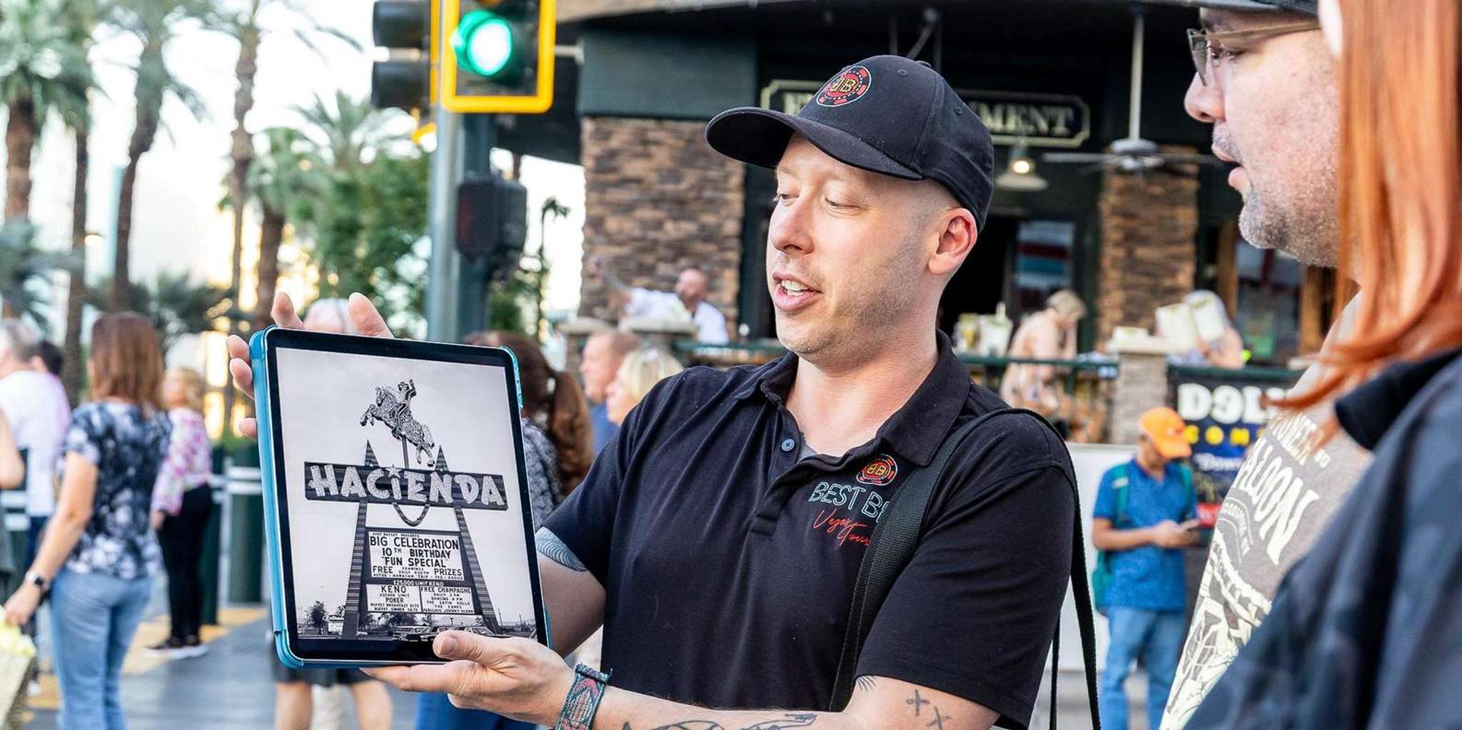 Las Vegas Fremont Street Cocktail Tour - Image 5