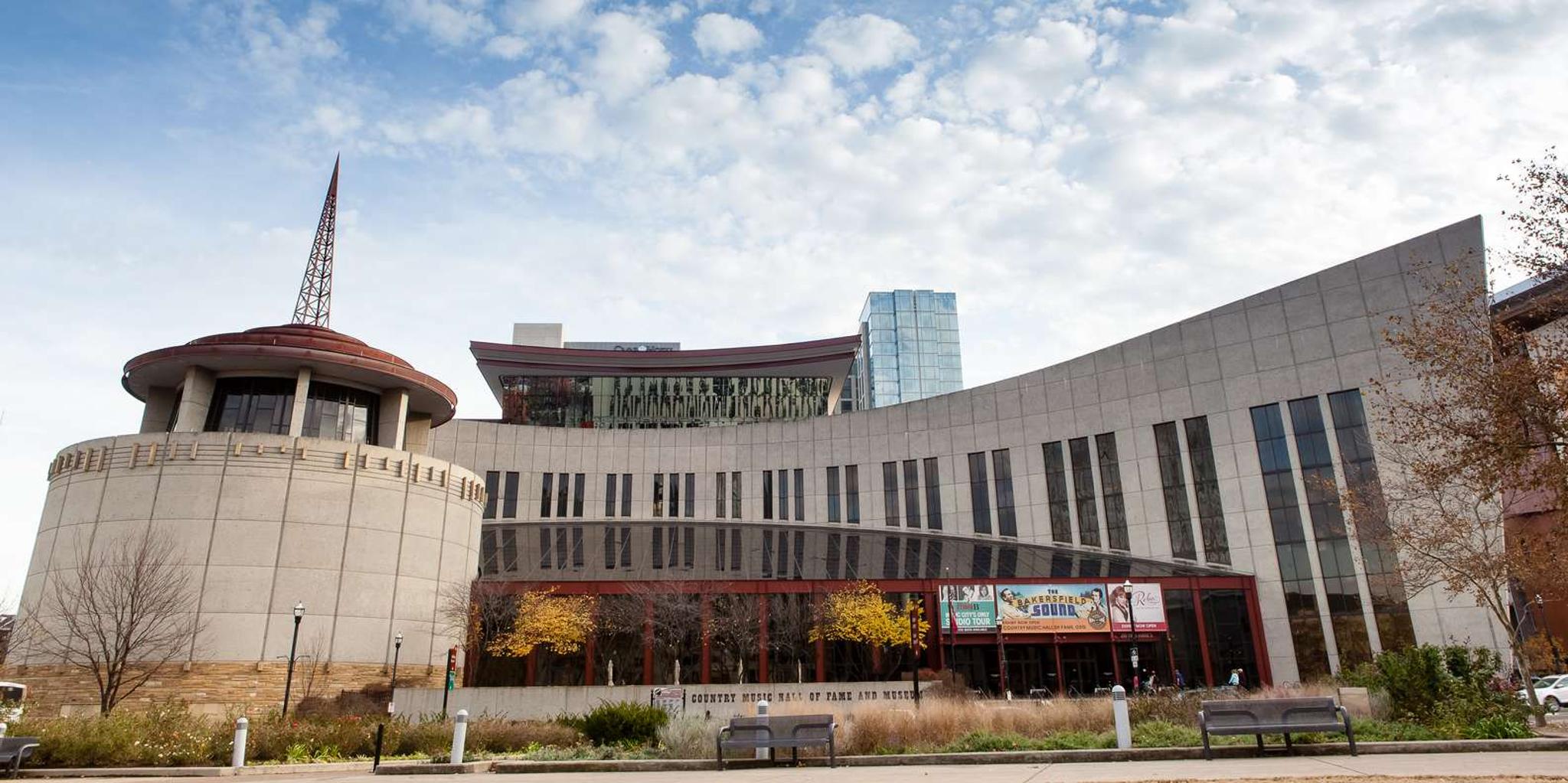 Nashville Country Music Hall of Fame Tour - Image 2