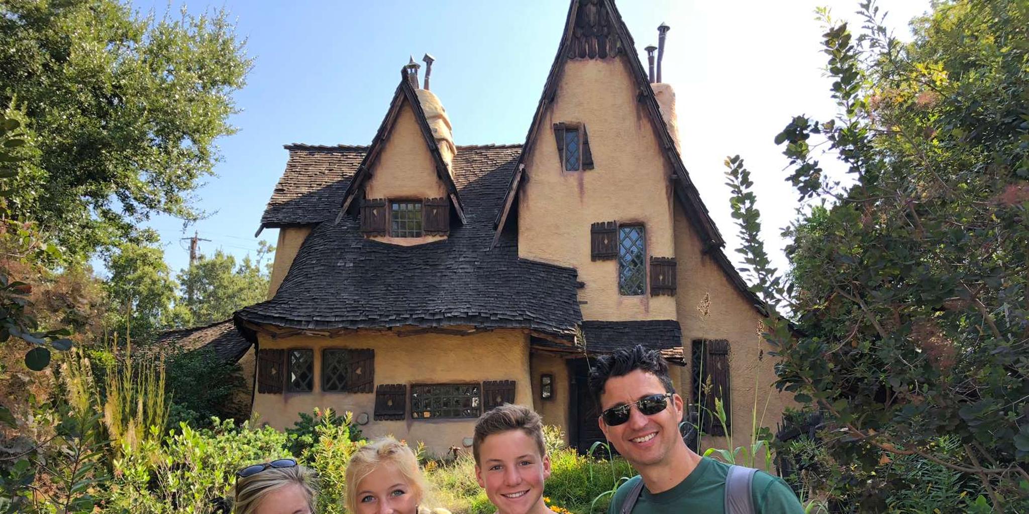 Los Angeles Private Highlights and Celebrity Homes Tour
