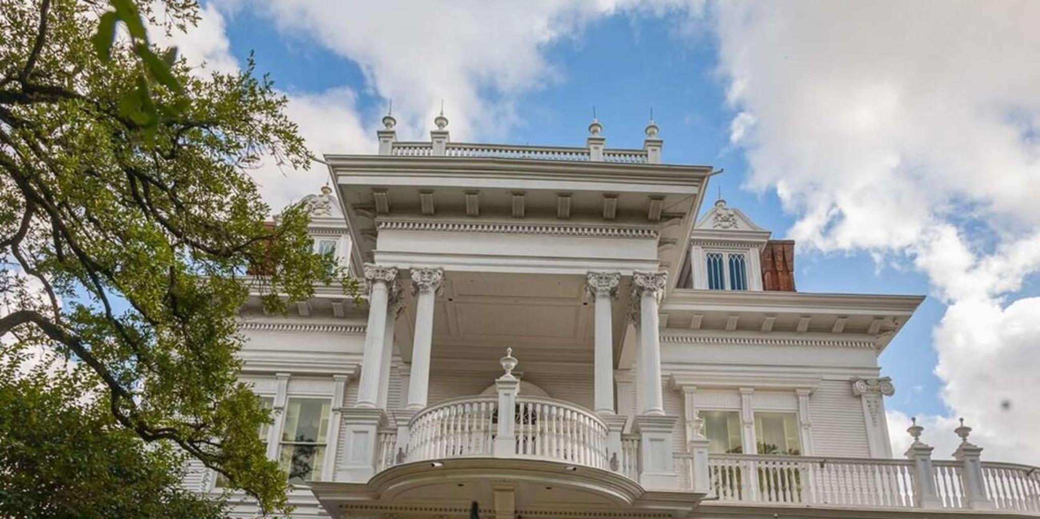 New Orleans Garden District Walking Tour - Image 4