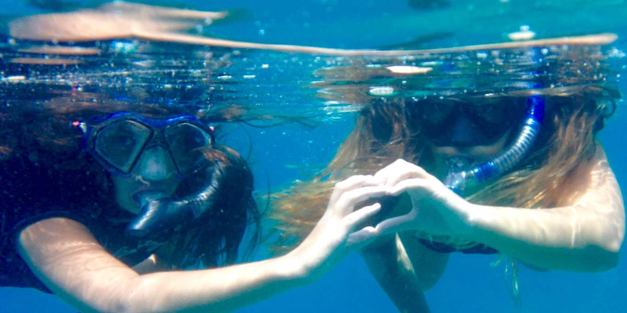 Hilo Snorkel and Wildlife Boat Adventure - Image 2