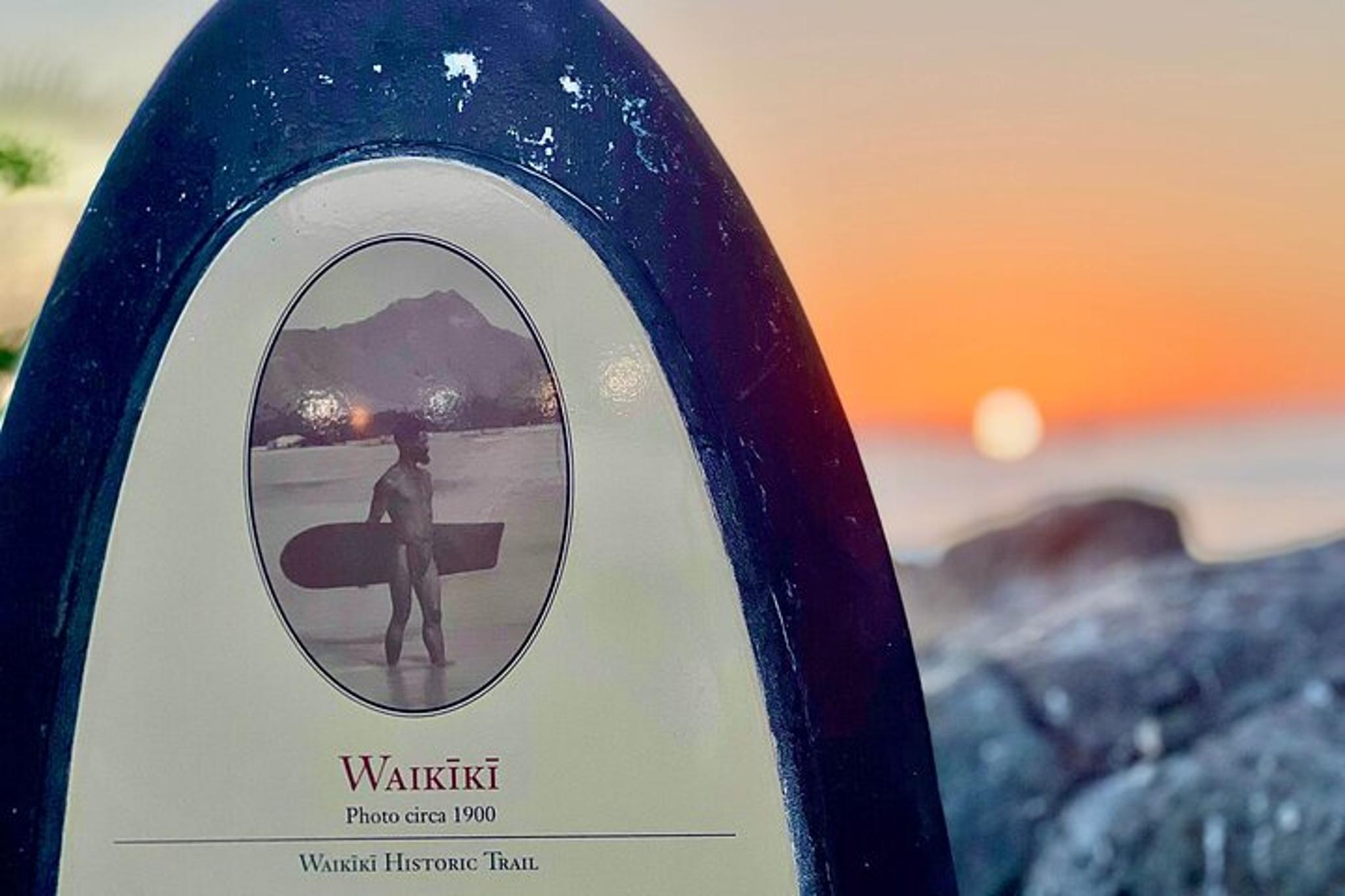 Waikiki Walking Tour: Hawaiian Royalty - Image 4