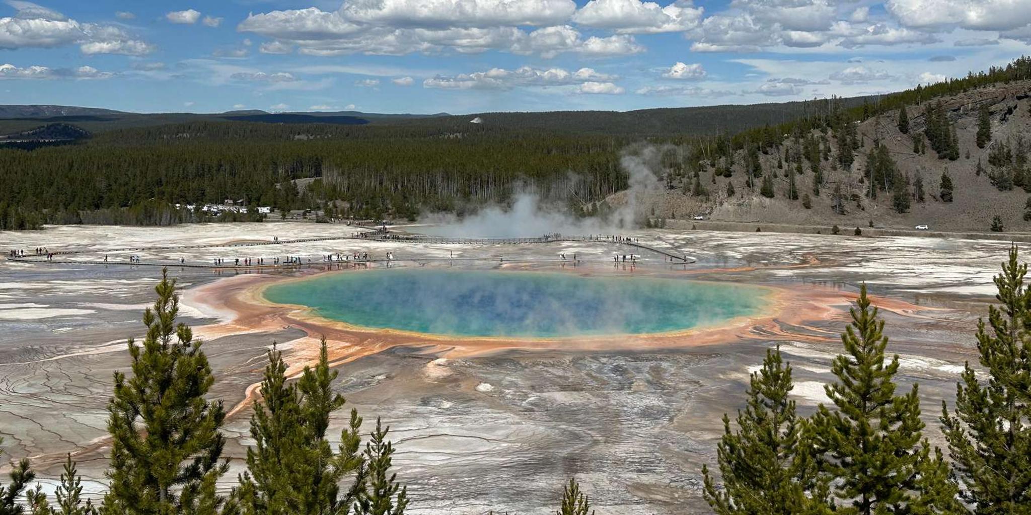Bozeman Yellowstone Tour 2 Days - Image 4