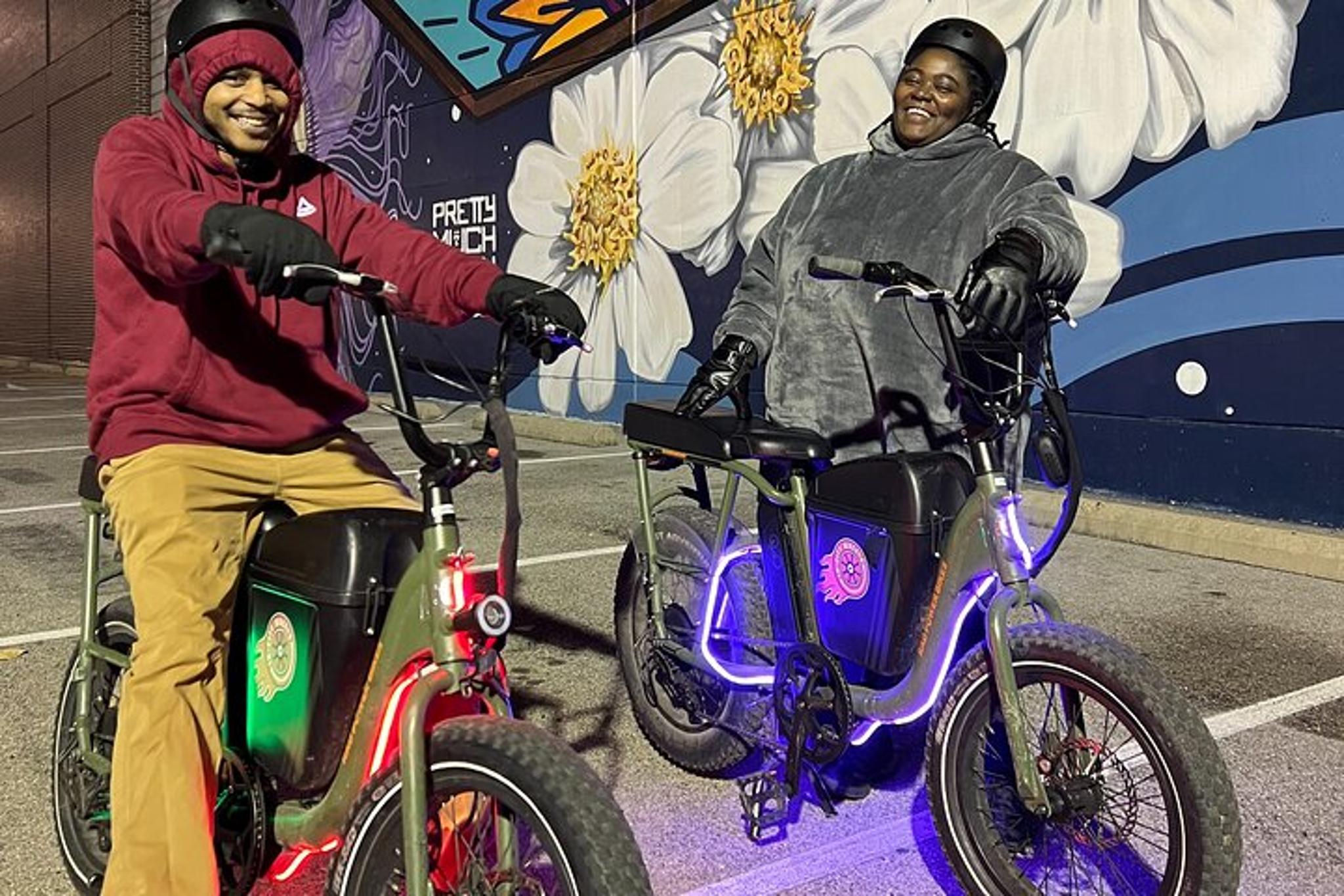 Dallas Night Sightseeing E-Bike Tour 2 hr - Image 3