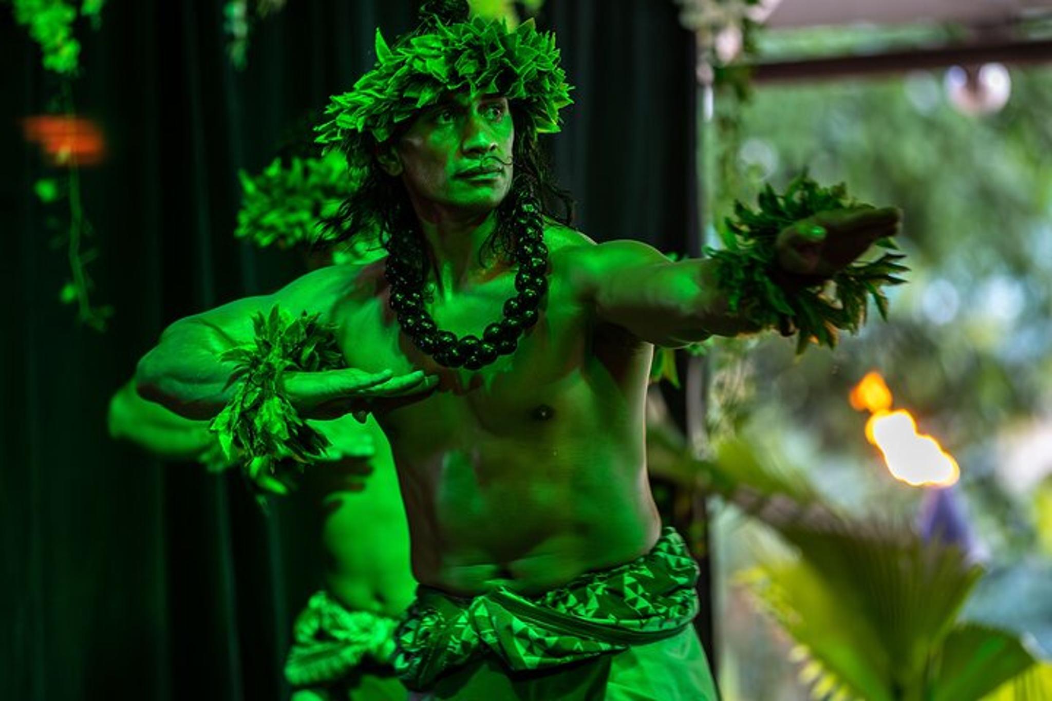 Oahu Luau Experience at Waimea Valley - Image 6