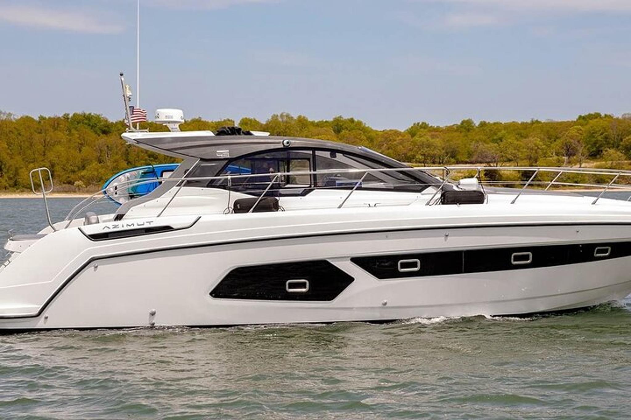 The Hamptons SeaBob and Water Toy Excursion - Image 4