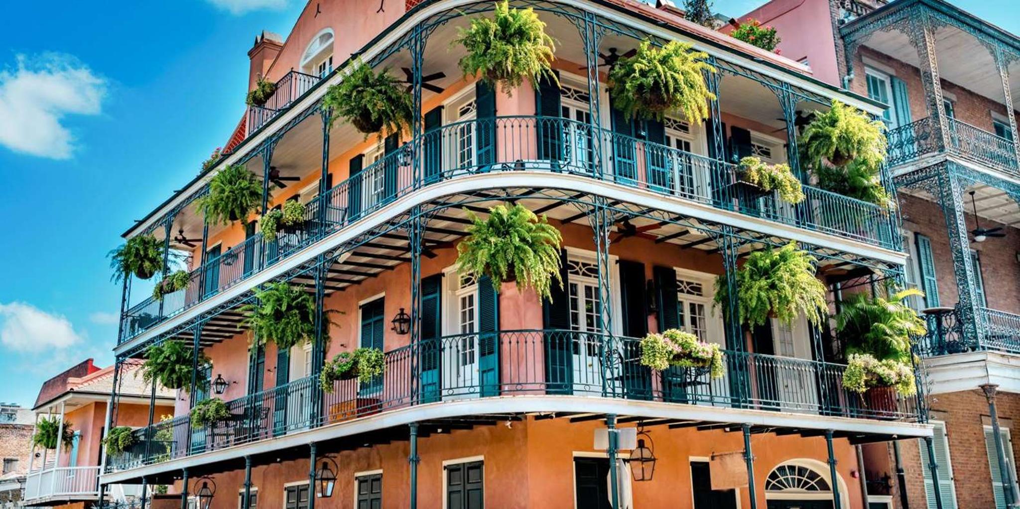New Orleans French Quarter History and Hauntings Tour 2 hr - Image 2