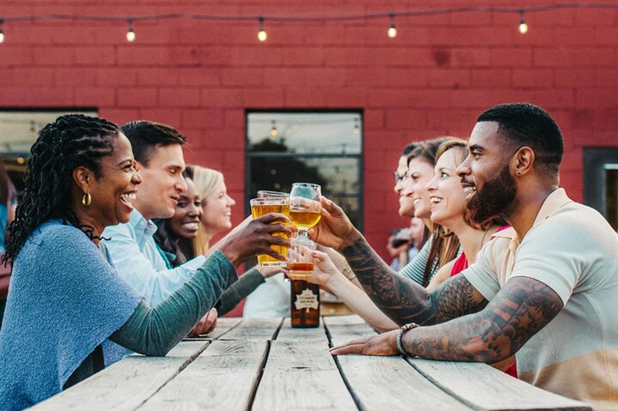 Bend Craft Brewery Tour with Tasting Flights - Image 1