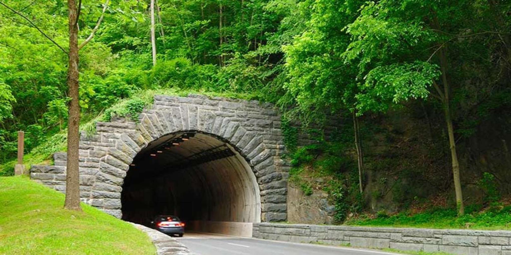 Pigeon Forge Smoky Mountains Jeep Tour - Image 5