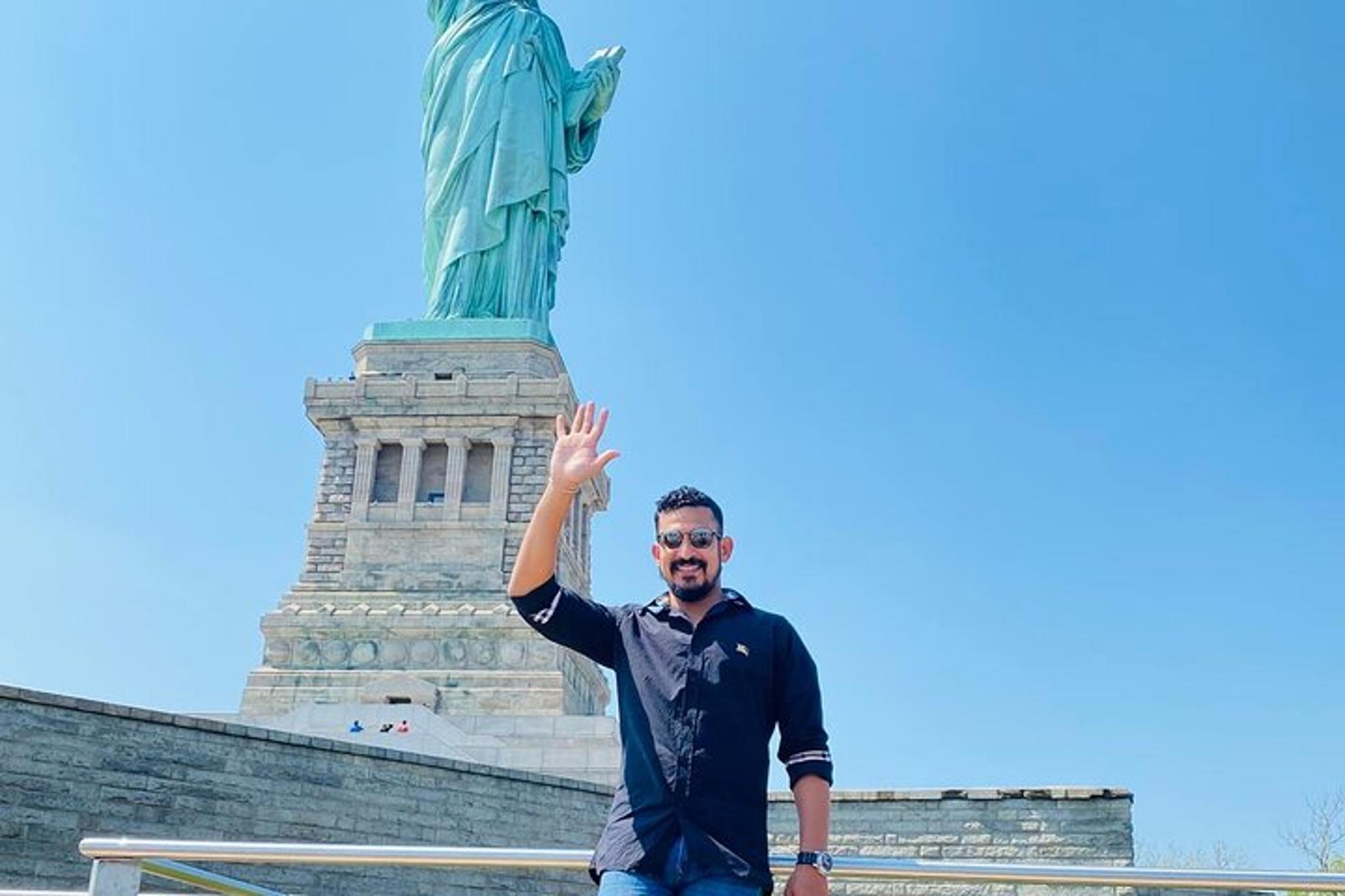 New York Statue of Liberty and Ellis Island Tour - Image 2