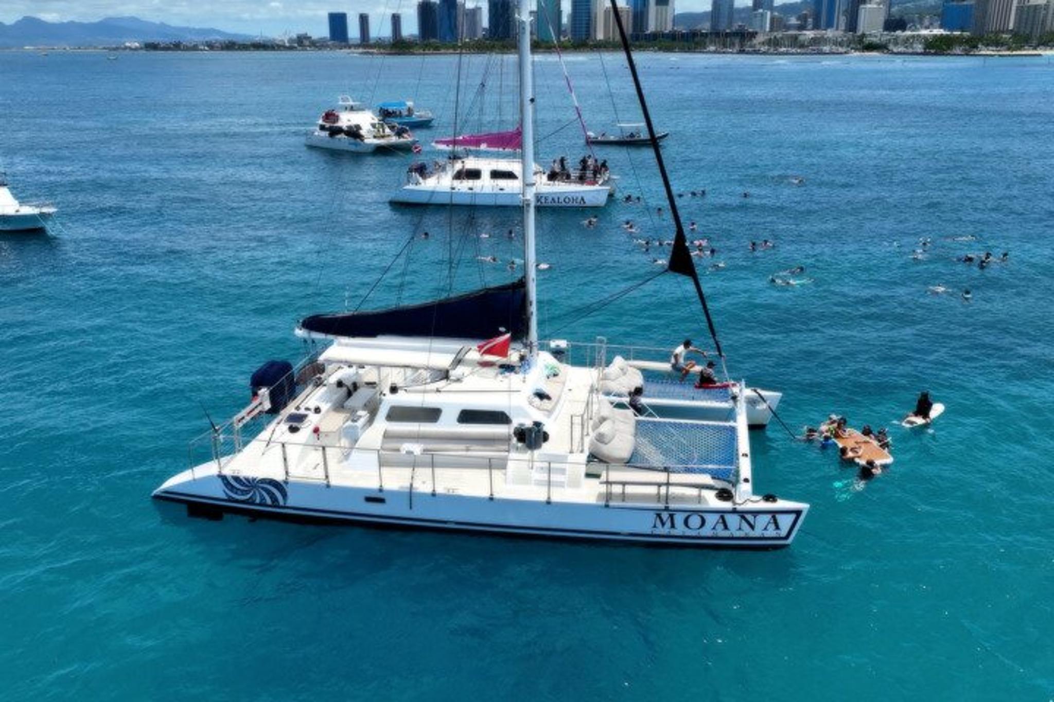 Waikīkī Turtle Snorkel and Sailing Adventure - Image 3