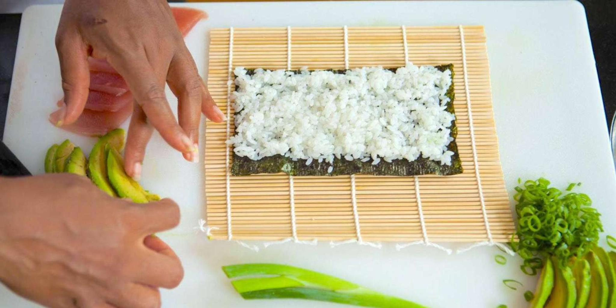 Baltimore Sushi Making Class for Beginners 2 hr - Image 4