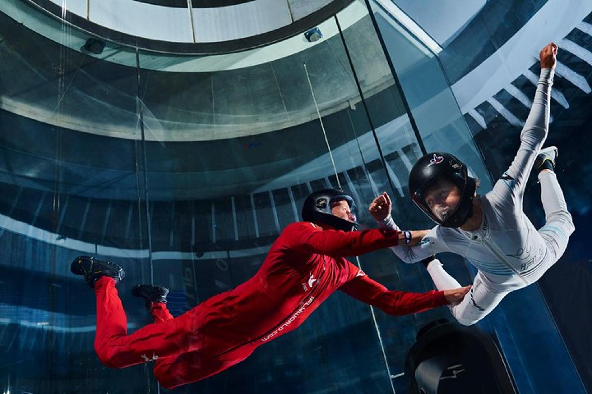 Loudoun Indoor Skydiving Experience 75 min - Image 2