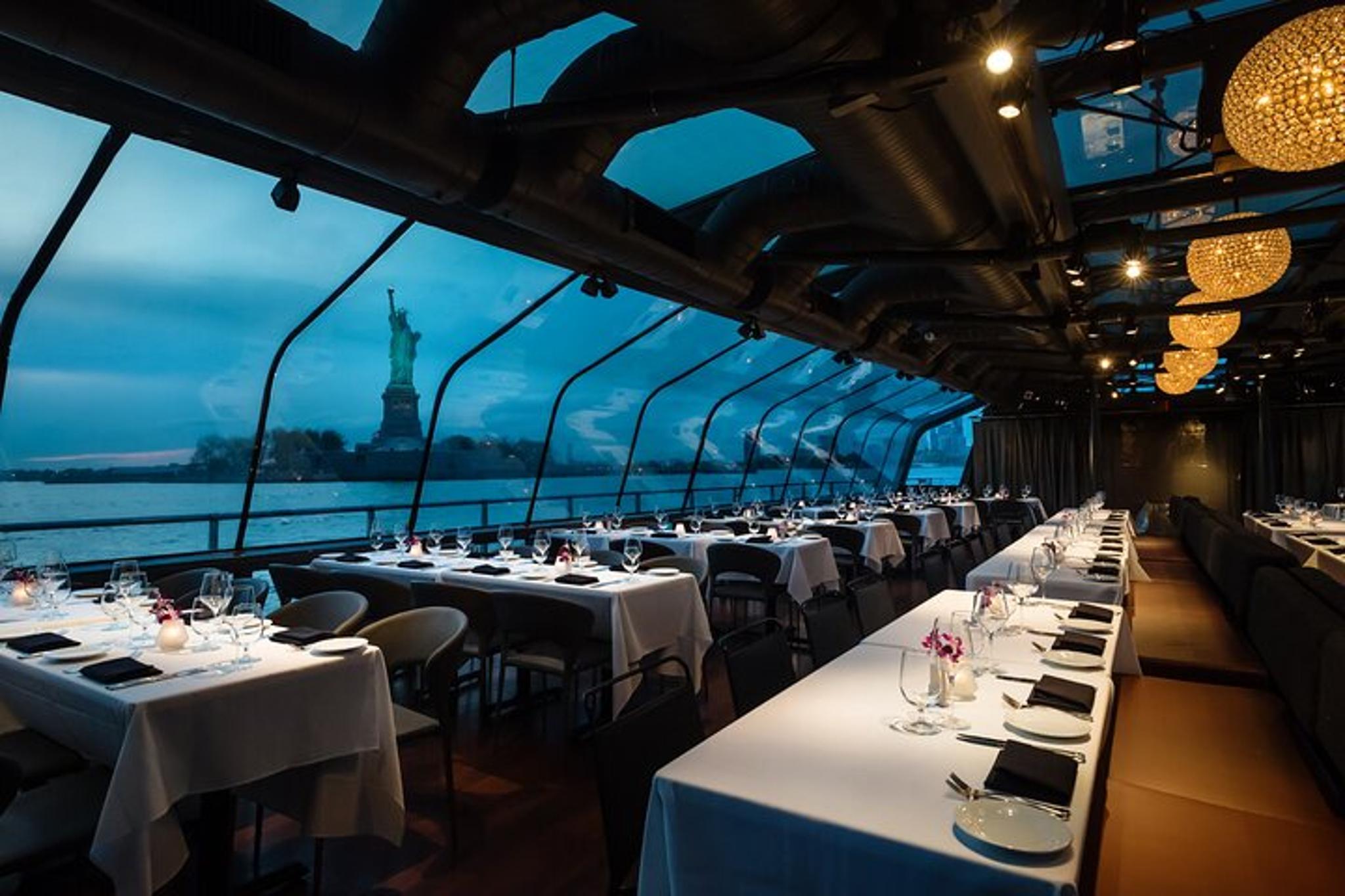 New York Thanksgiving Dinner Cruise - Image 4