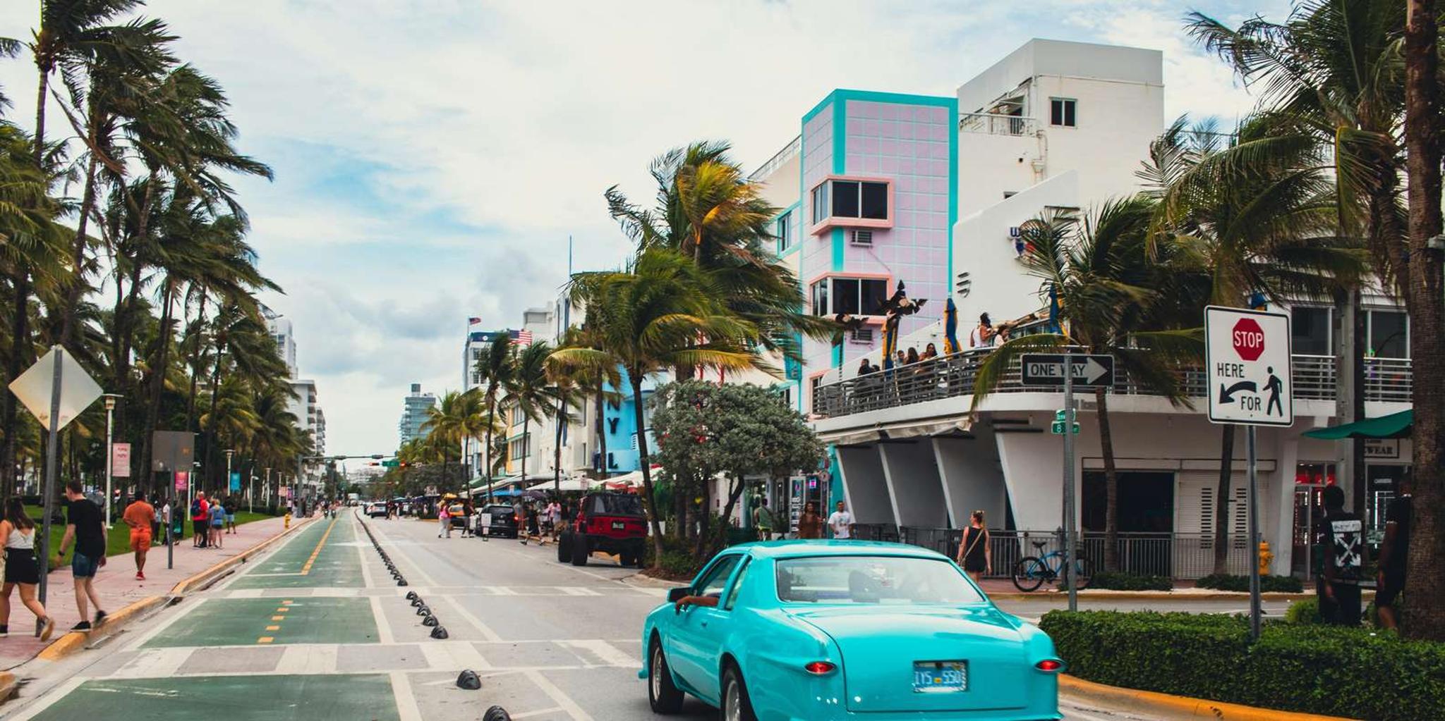 Miami Art Deco Tour with Wolfsonian Museum