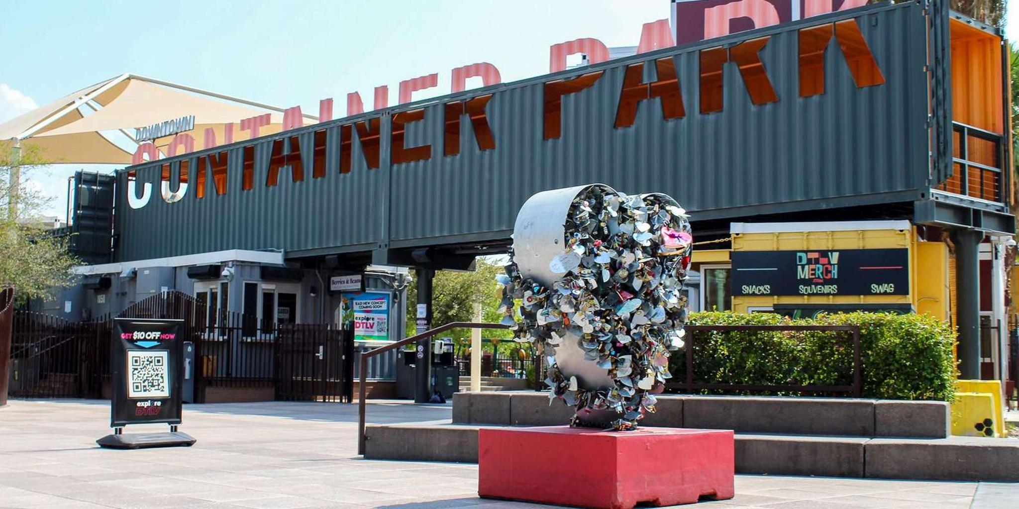 Las Vegas Fremont Street Walking Tour - Image 3