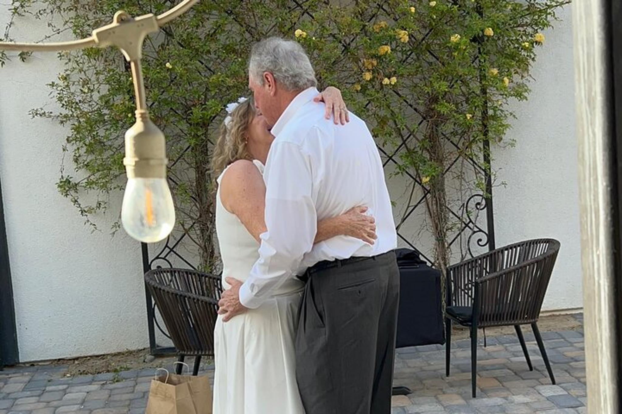 Las Vegas Wedding Ceremony Experience - Image 3