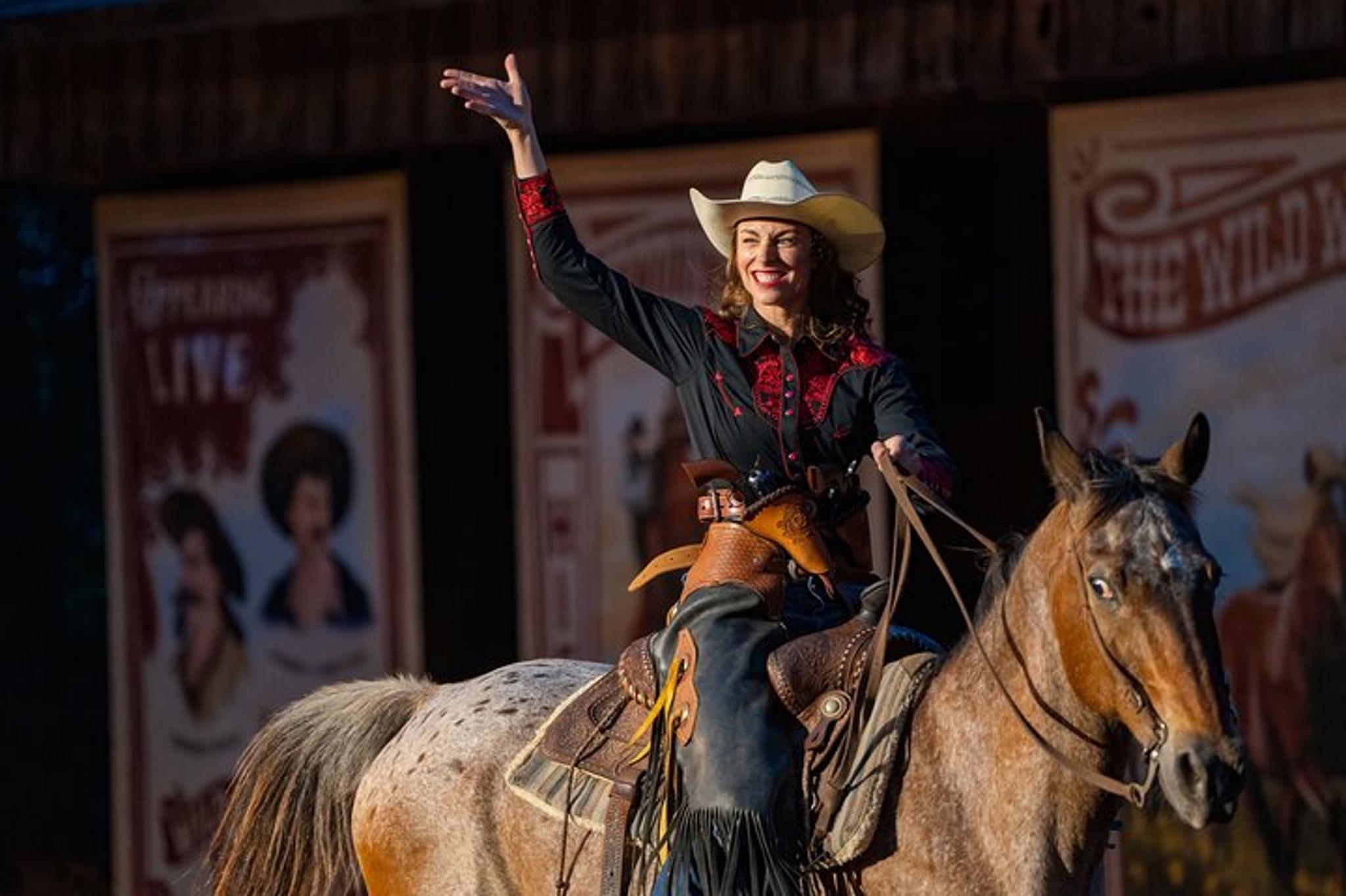 Branson Wild West Showdown - Image 3