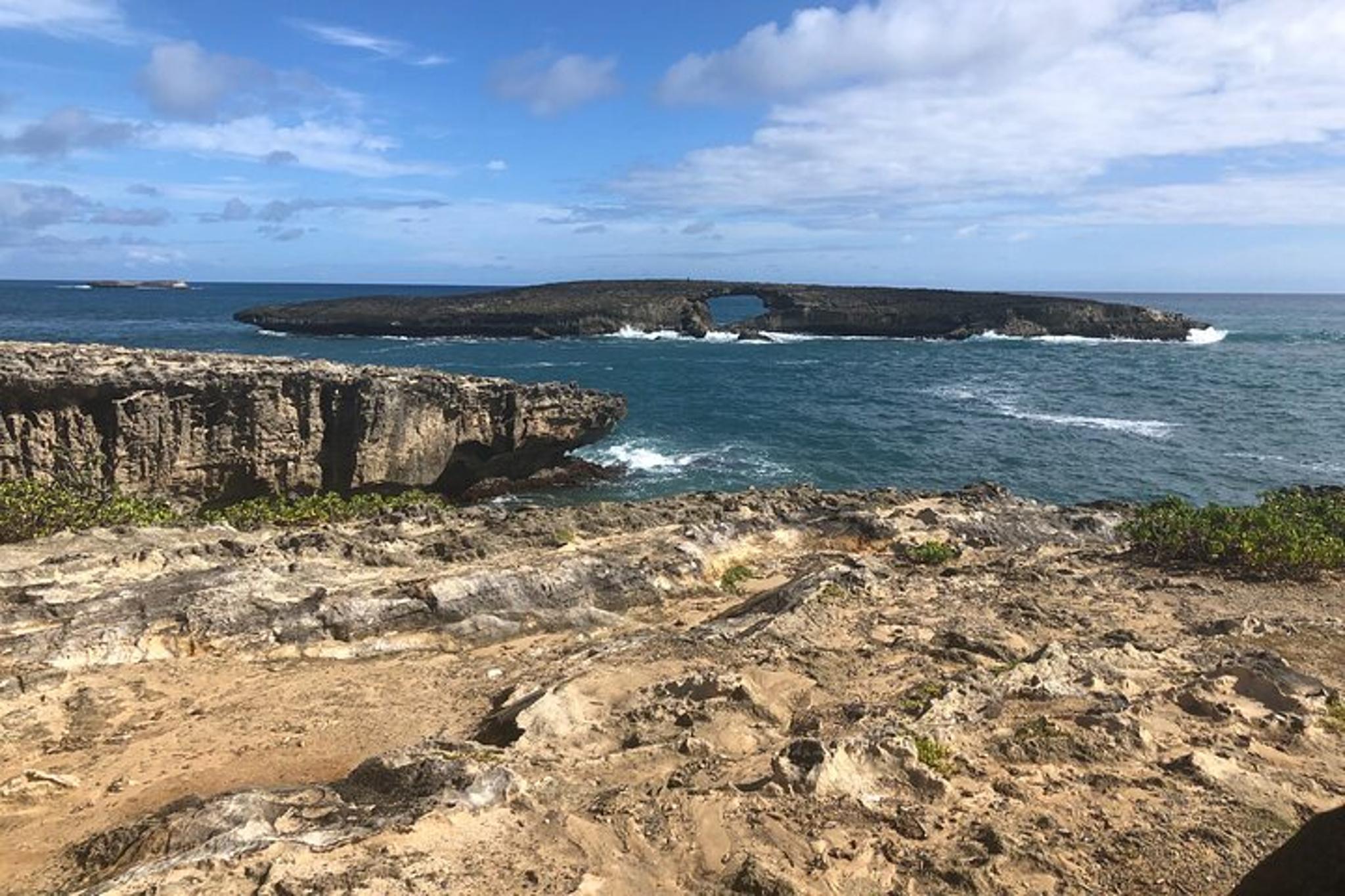 Oahu Film Locations Tour with Guide - Image 5