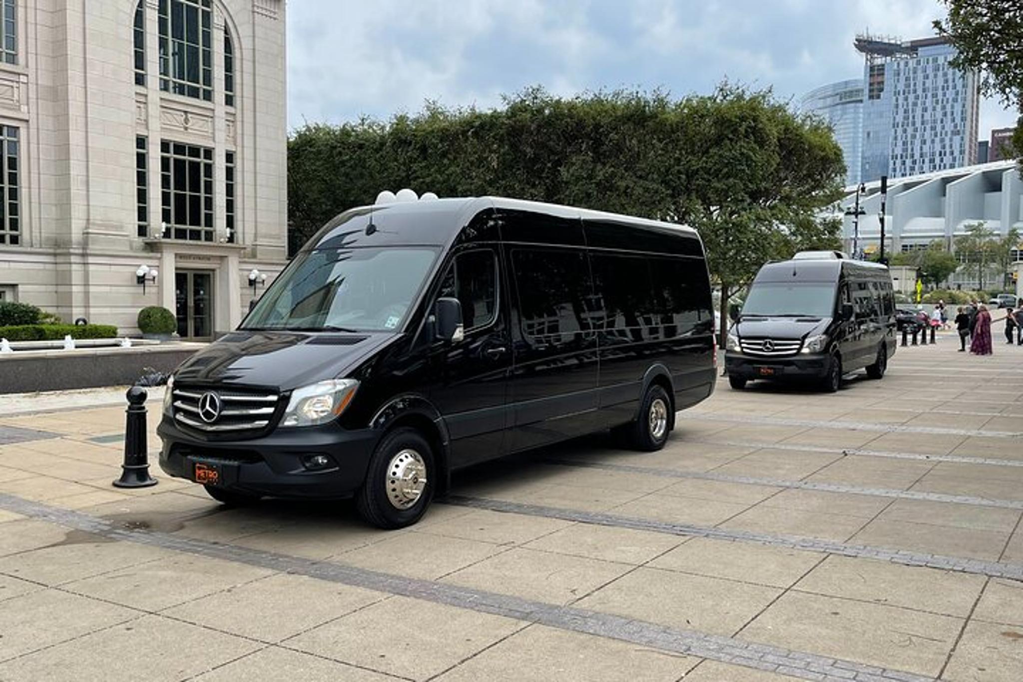 Knoxville Private Transportation for 6-13 Passengers