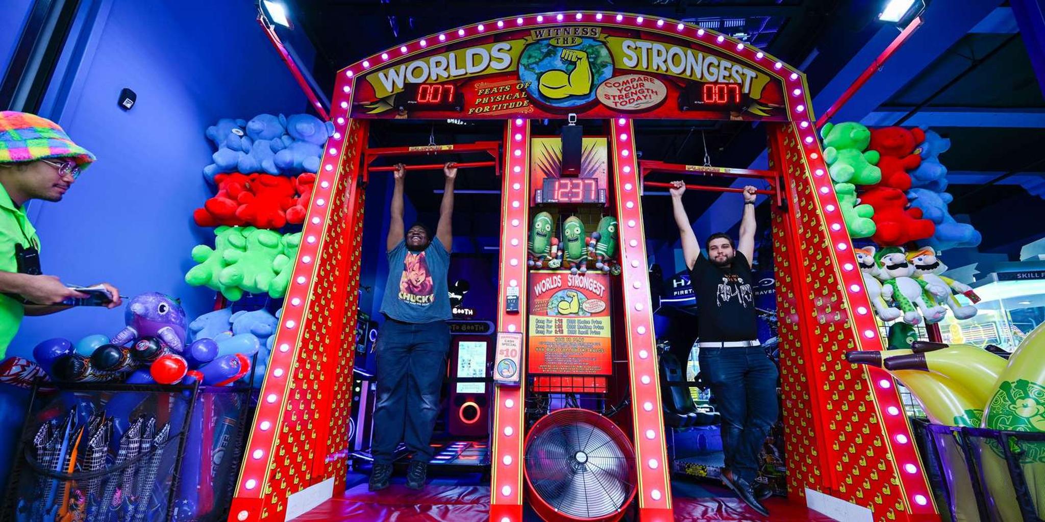 Las Vegas Fremont Street Arcade Experience - Image 5