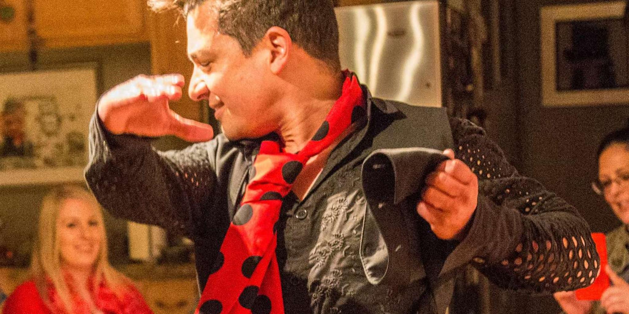 Chicago Spanish Tapas & Flamenco Experience - Image 4