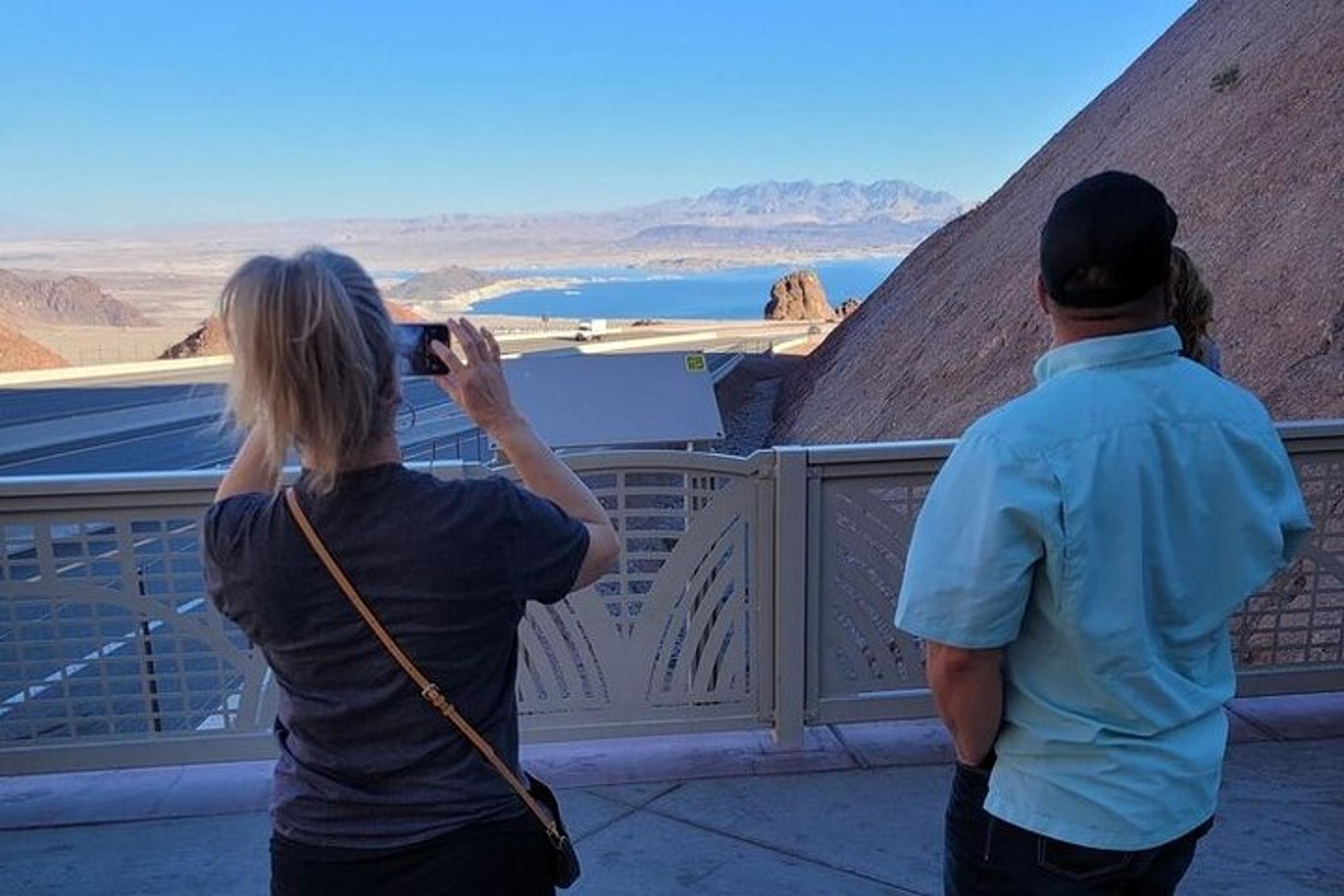 Hoover Dam Private Tour by SUV - Image 6