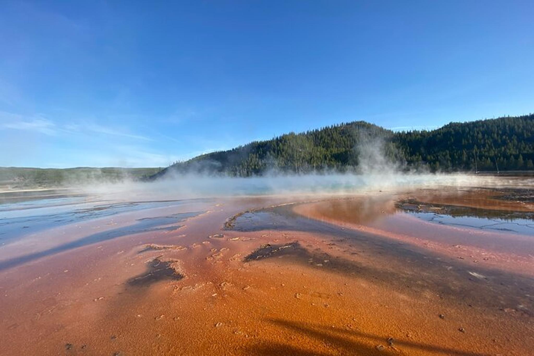 Yellowstone Geyser Basin Private Tour - Image 5