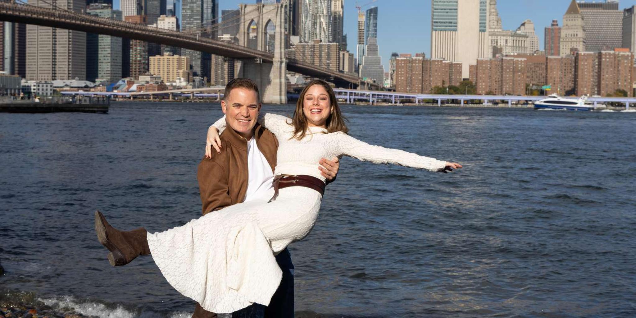 New York Photoshoot at Brooklyn Bridge - Image 6