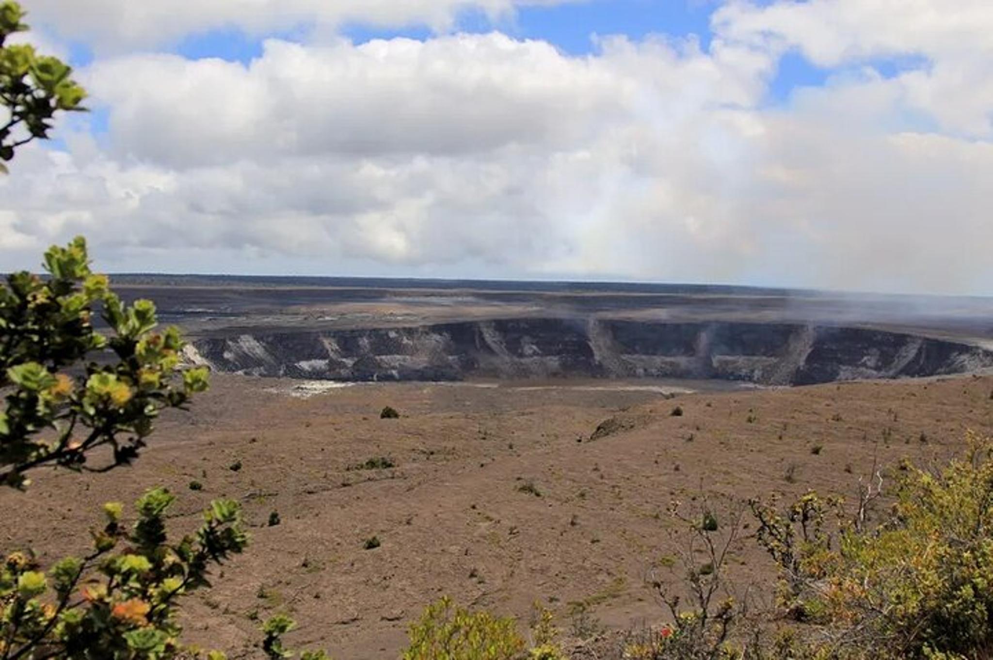 Hilo Volcanoes National Park Tour - Image 4
