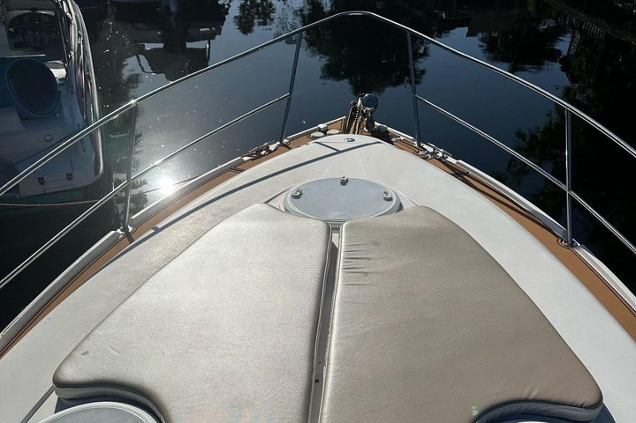 Miami Private Yacht Charter with Captain - Image 5