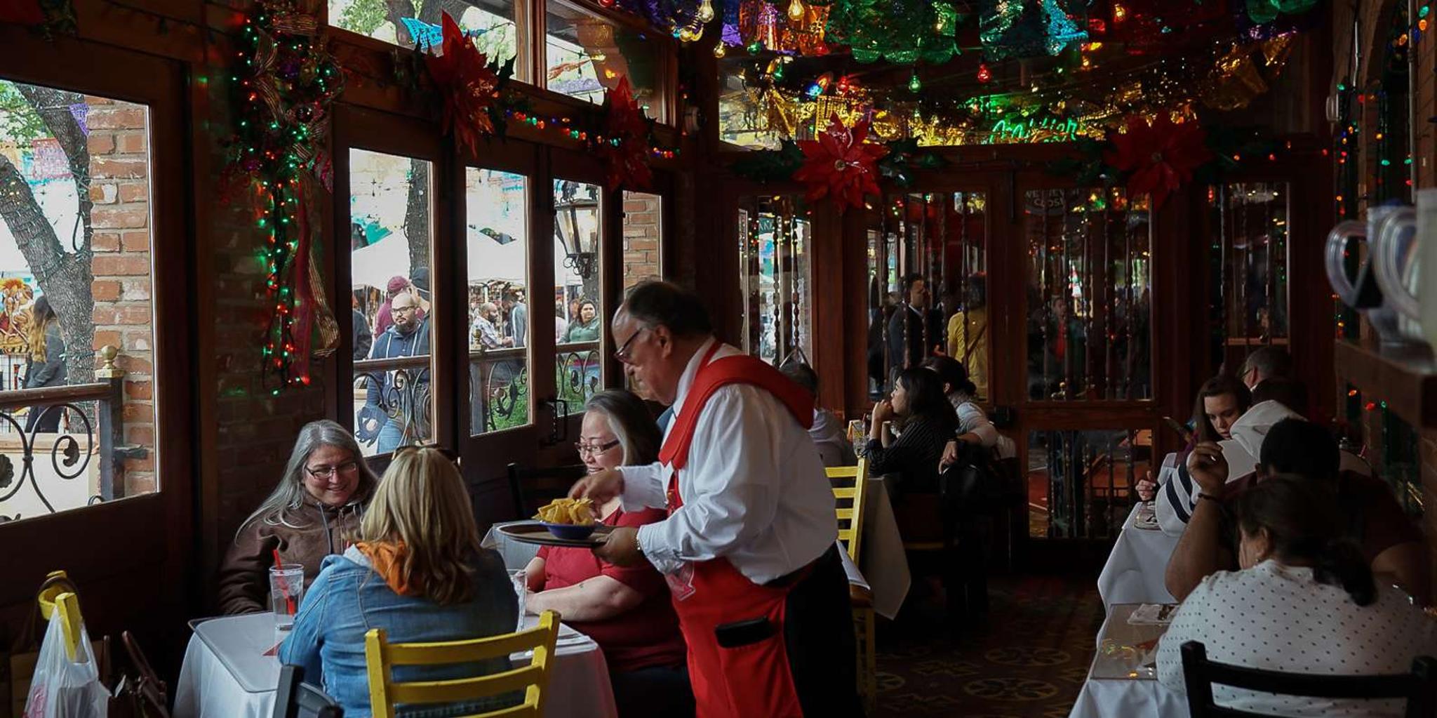 San Antonio City Sightseeing Van Tour - Image 3