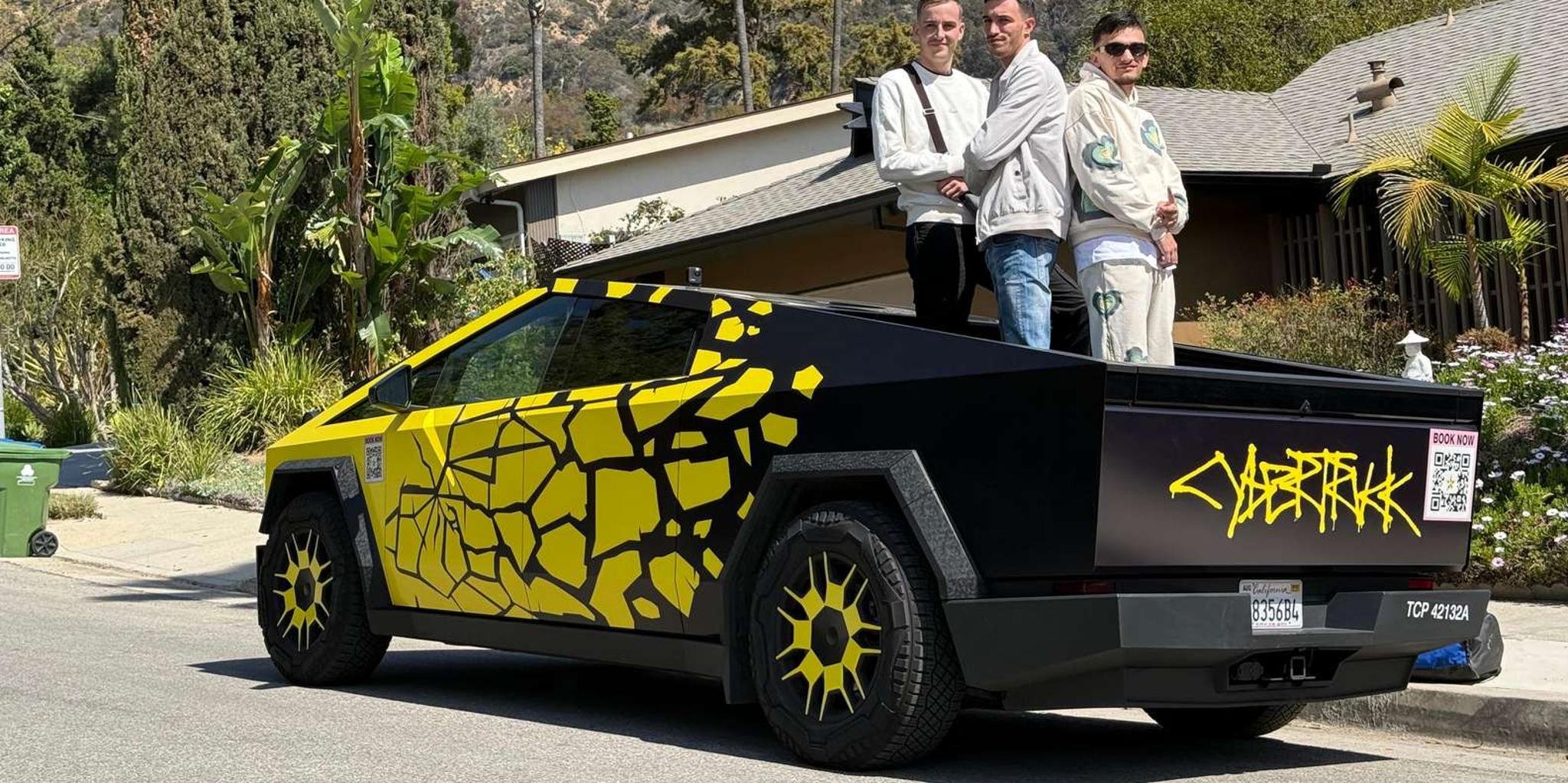 Los Angeles Hollywood Sign Tesla Cybertruck Tour