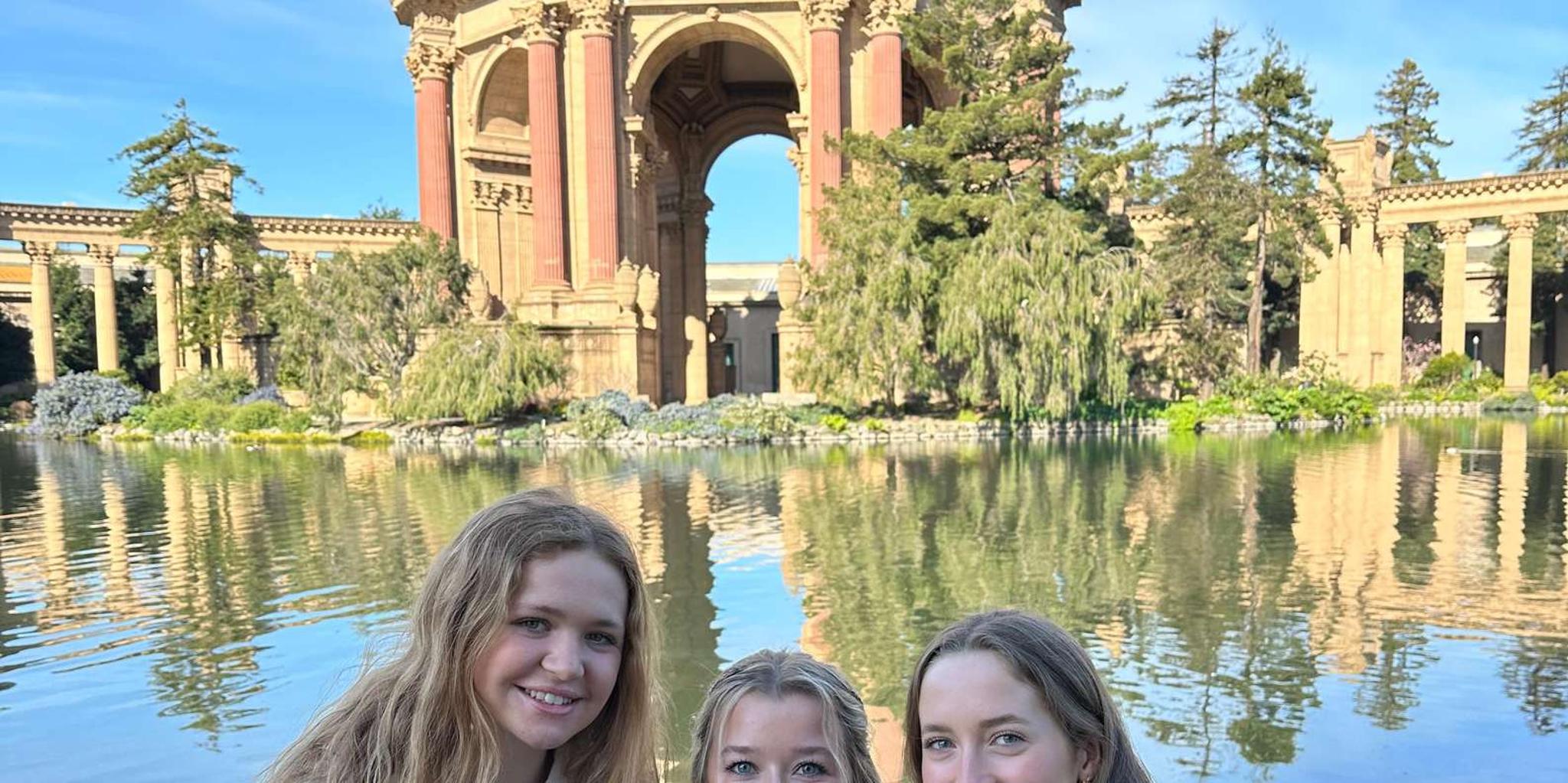 San Francisco VW Hippie Bus Tour 4 hr - Image 4