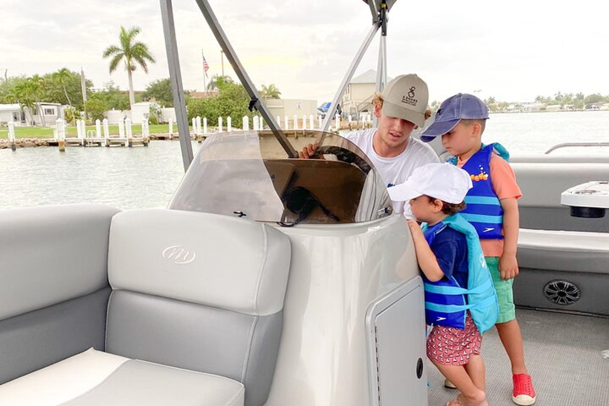 Naples Pontoon Sightseeing and Shelling Excursion - Image 2