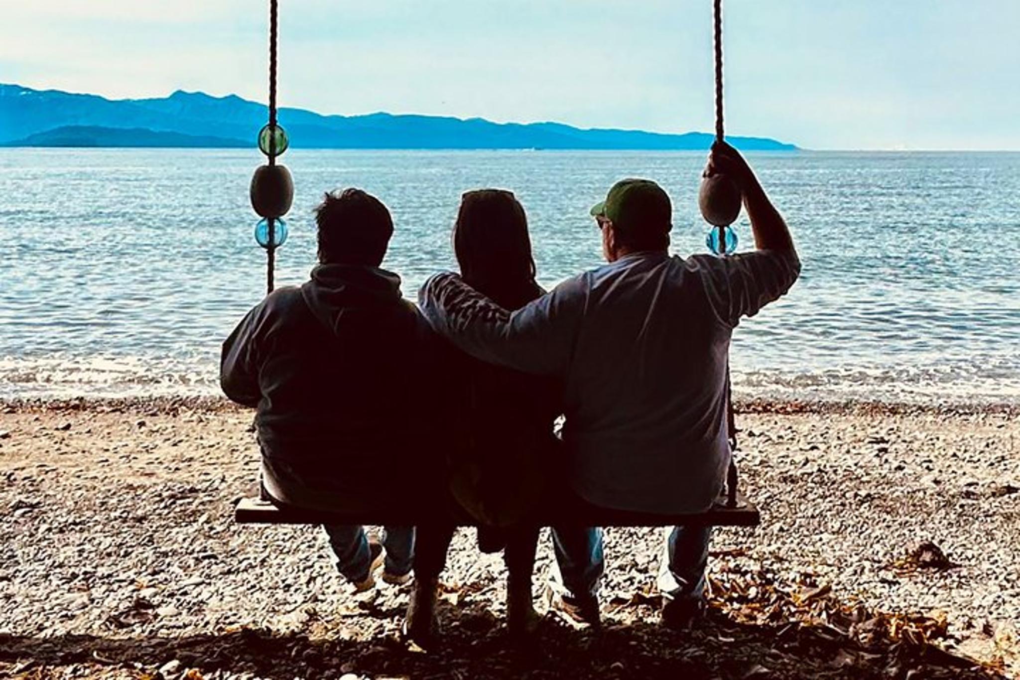 Homer Wilderness, Wildlife and Beach Tour - Image 5