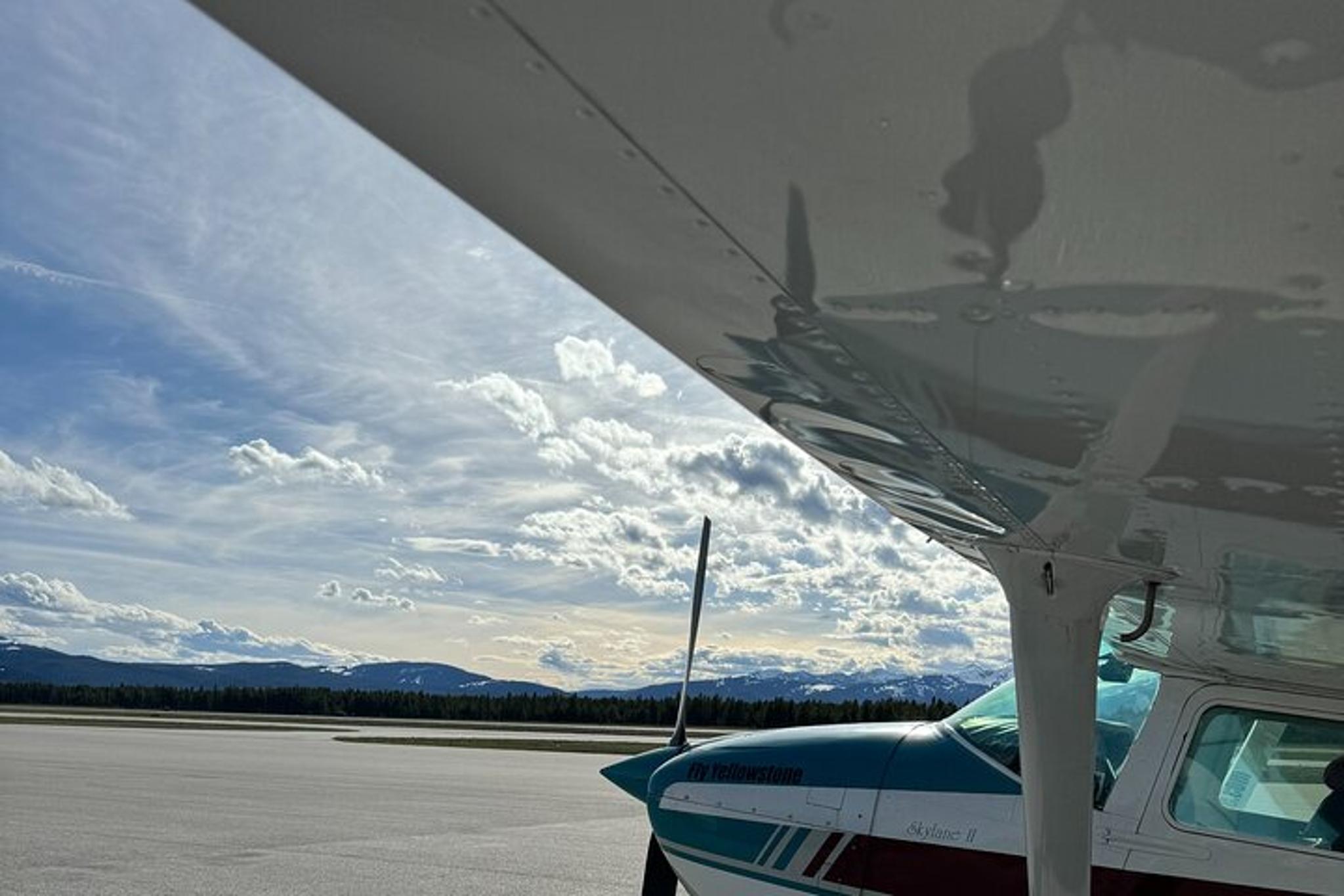 West Yellowstone Scenic Flight 30 min - Image 6