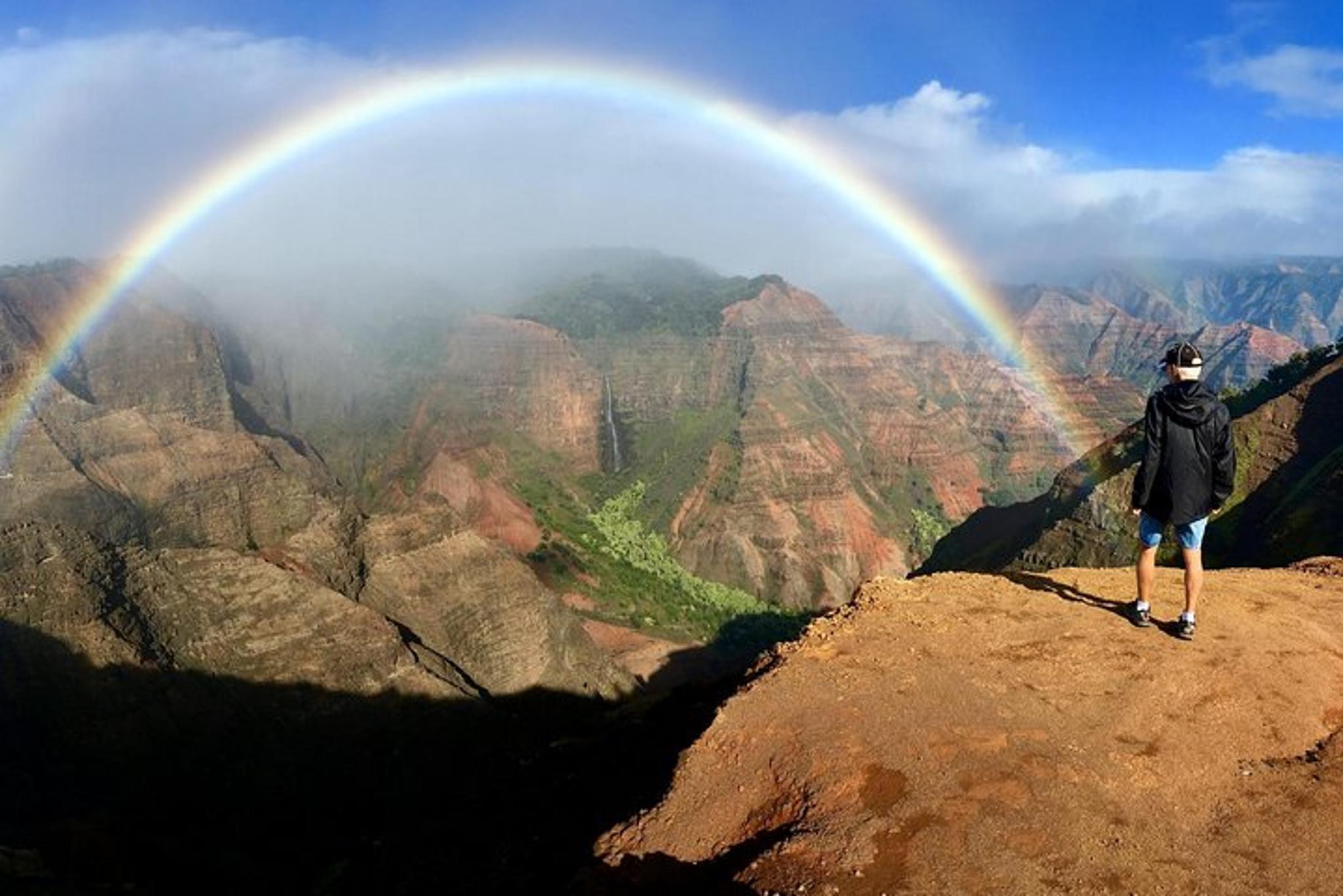 Waimea Canyon Downhill Bike Ride - Image 4