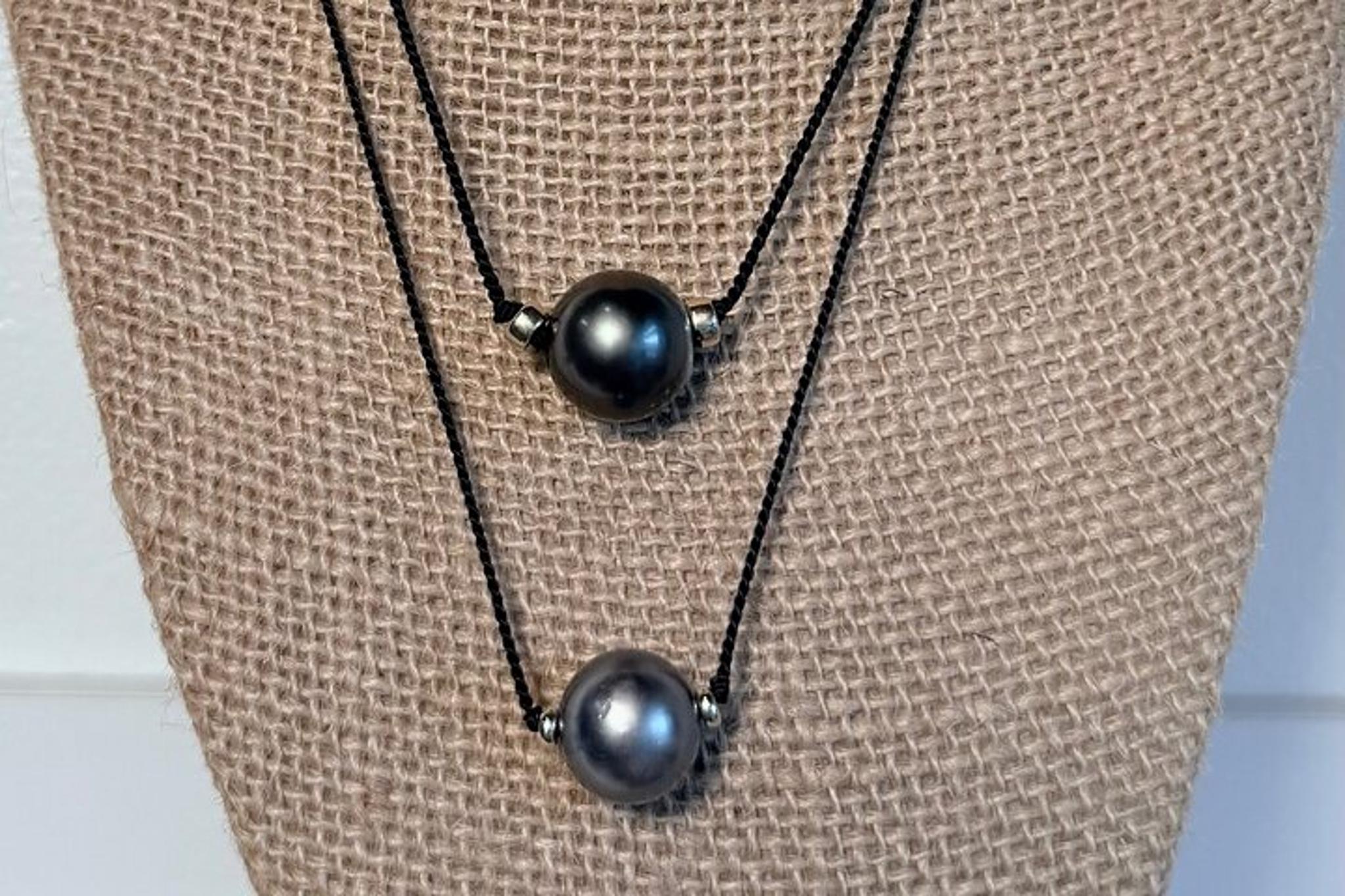 Maui Jewelry Making Class with Puka Shells and Pearls - Image 6