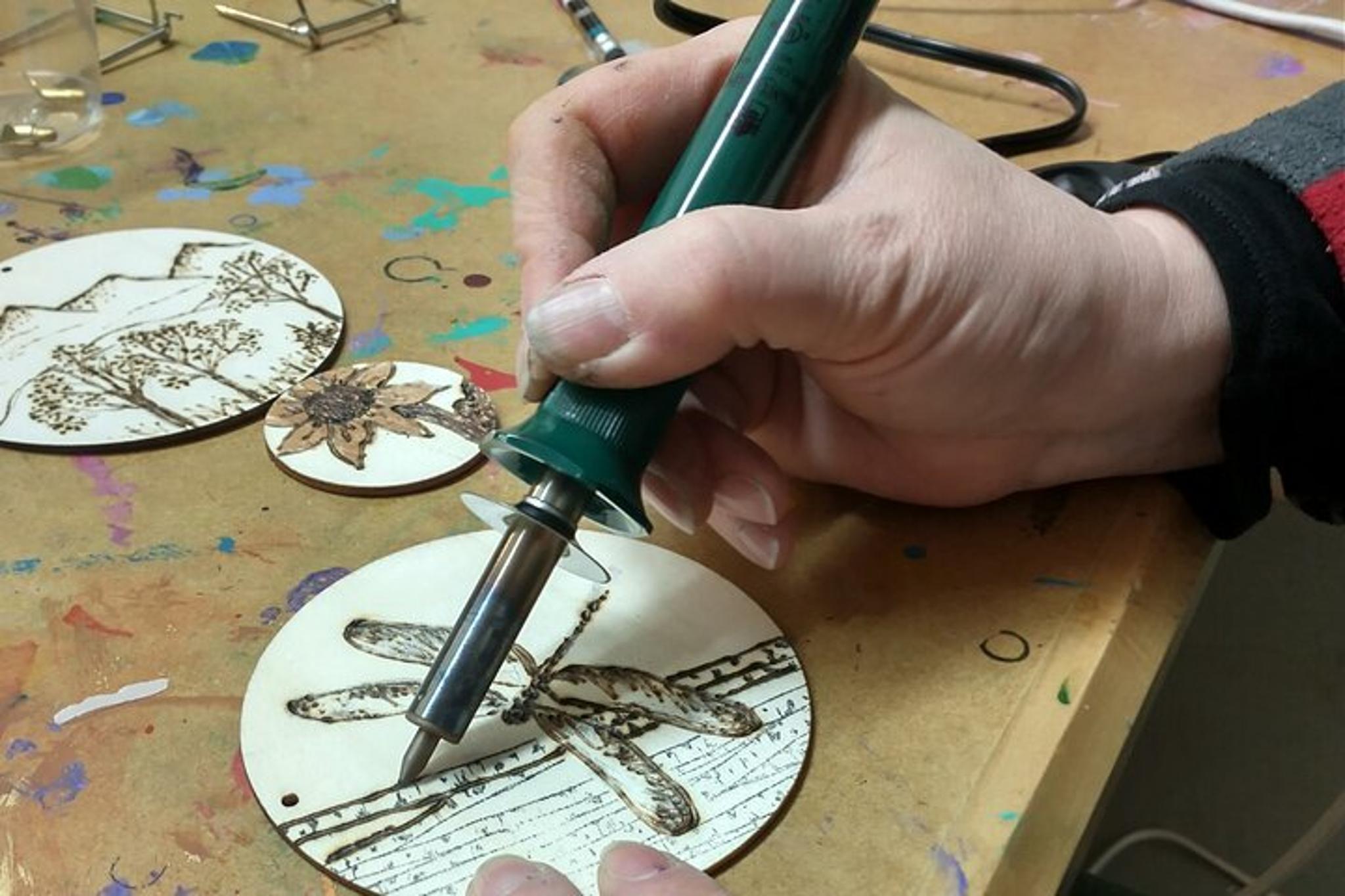 Estes Park Pyrography Wood Burning Class - Image 2