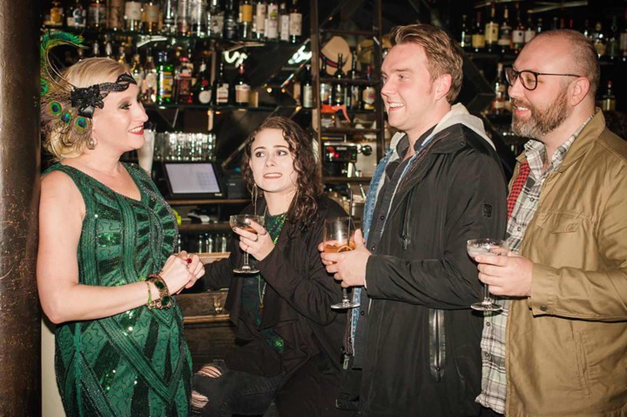 Chicago Ghost Walking Tour with Booze - Image 5