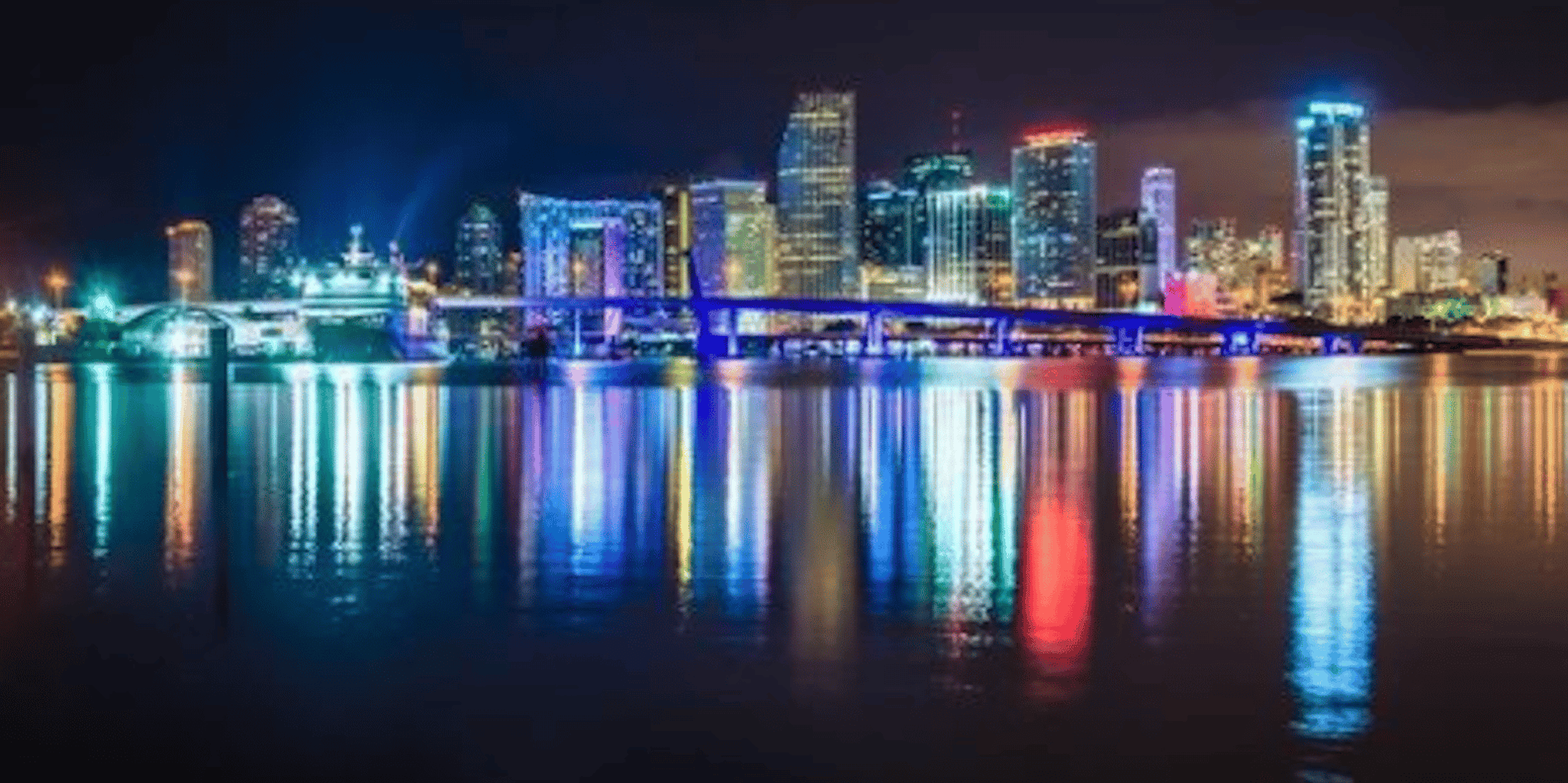 Miami Yacht Party Cruise with Open Bar and DJ - Image 5
