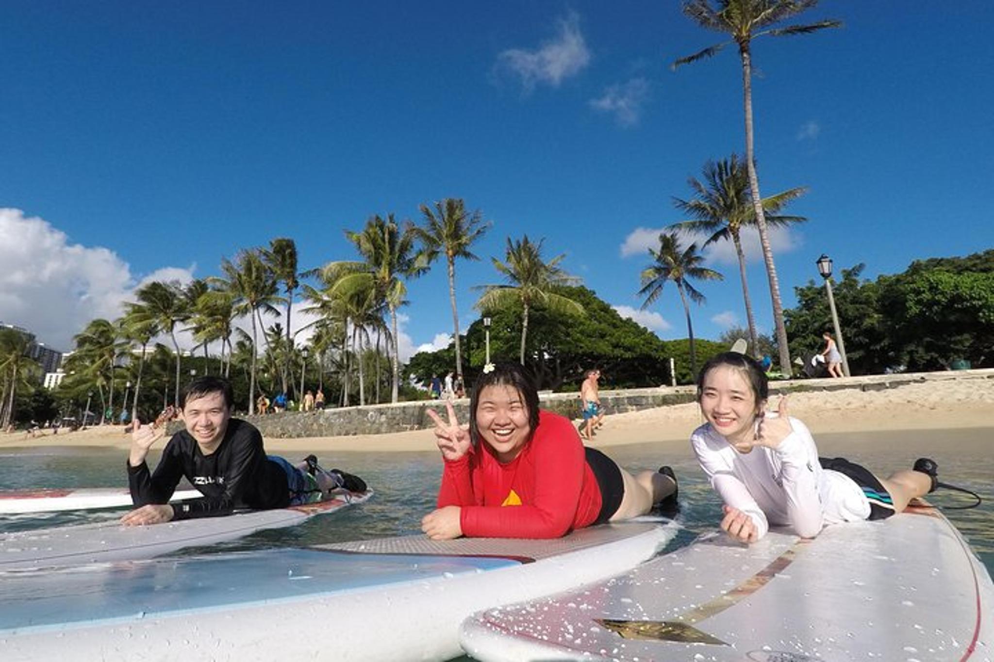 Waikiki Family Surfing Lesson with Shuttle - Image 6