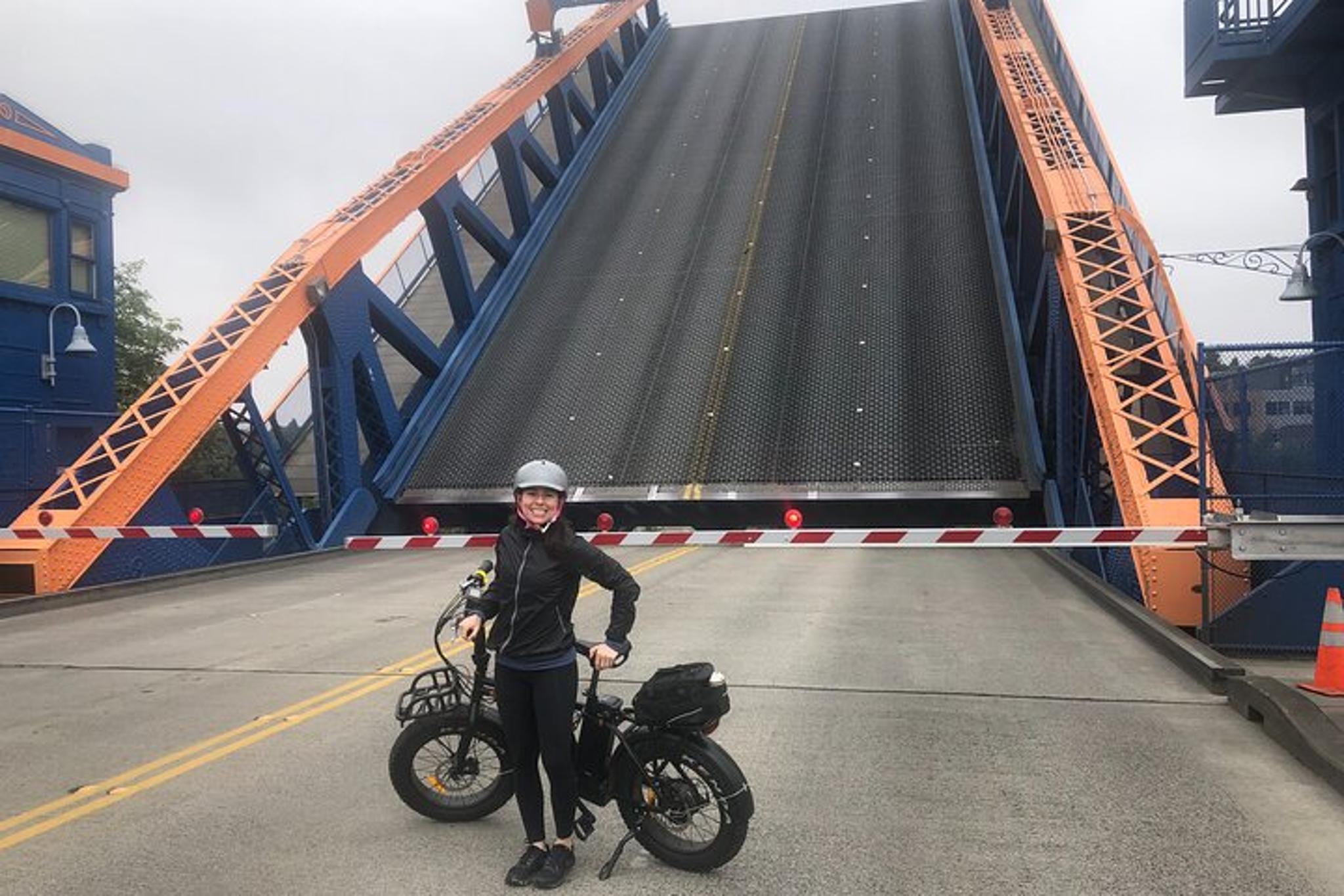 Seattle Electric Bike Tour of Waterways - Image 1