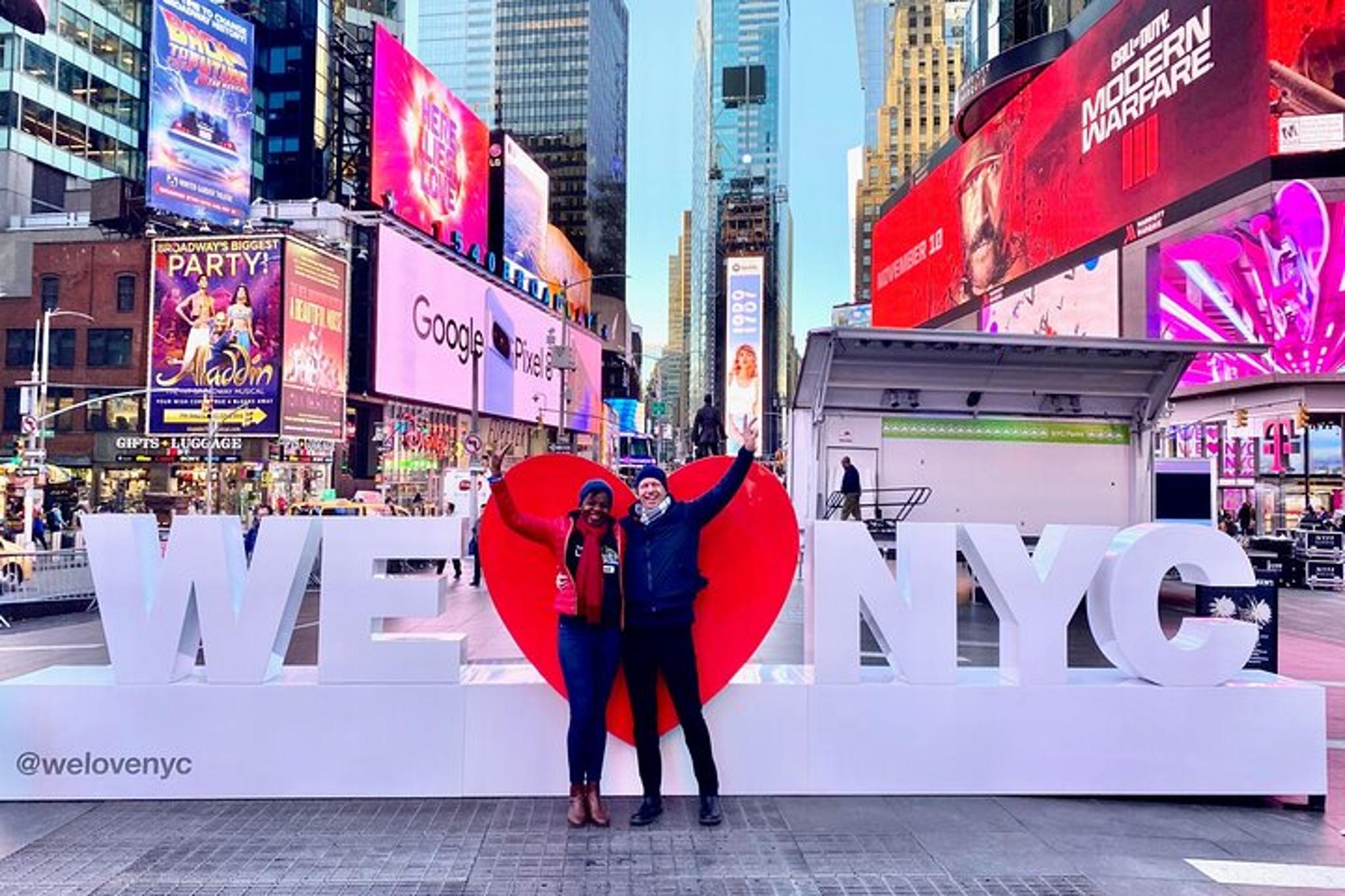 New York City Times Square Walking Tour 1 Hour - Image 1