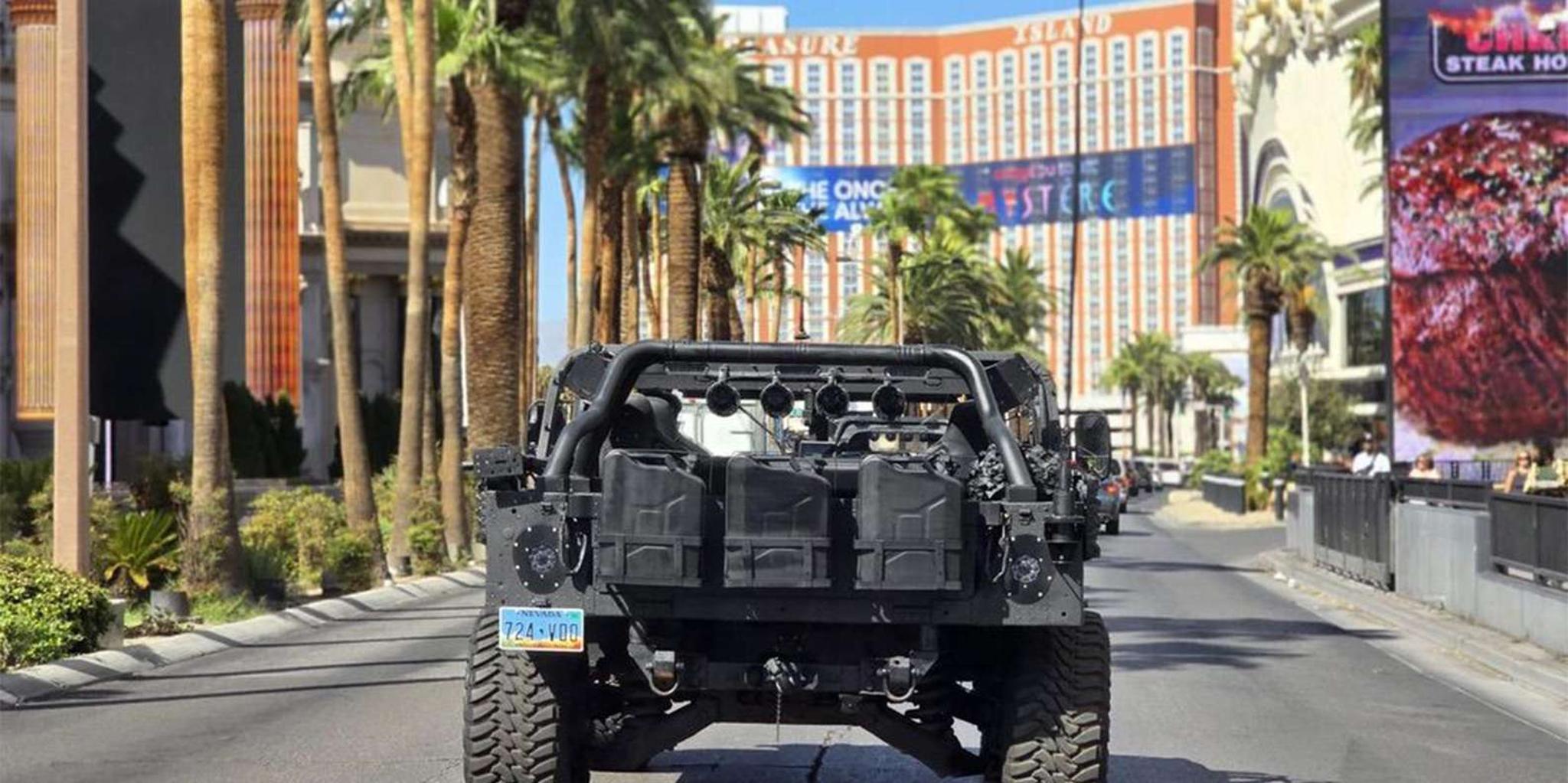 Las Vegas Strip Sightseeing Tour in a Military Hummer