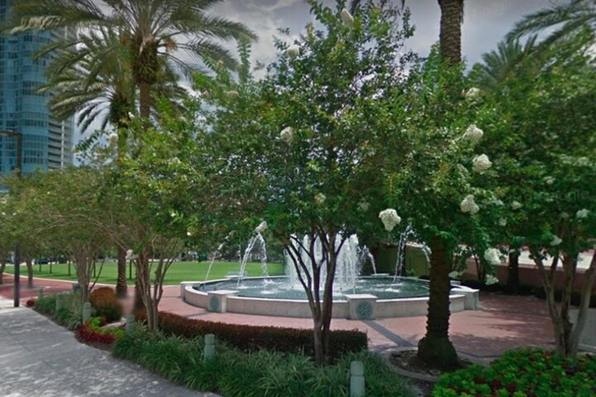 Fort Lauderdale Scavenger Hunt by the New River - Image 5