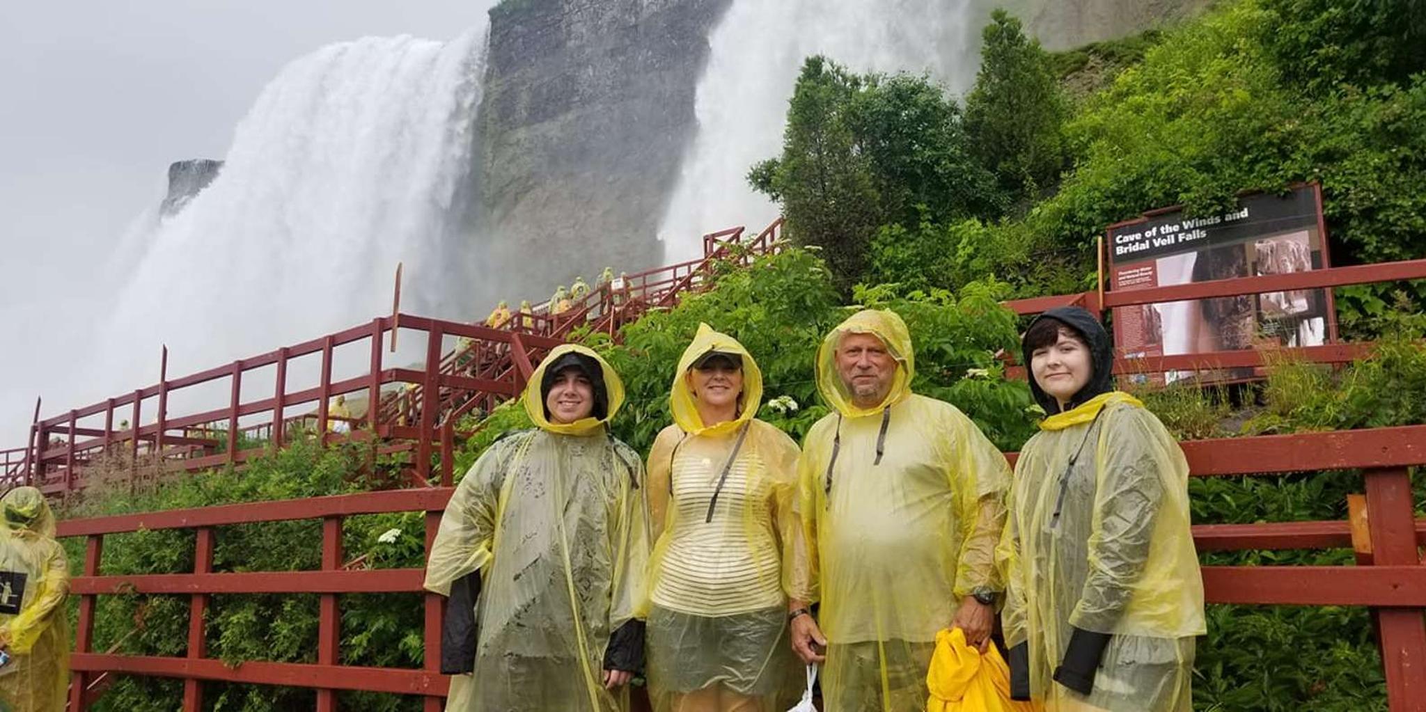 Niagara Falls Cave of the Winds Adventure Tour - Image 3