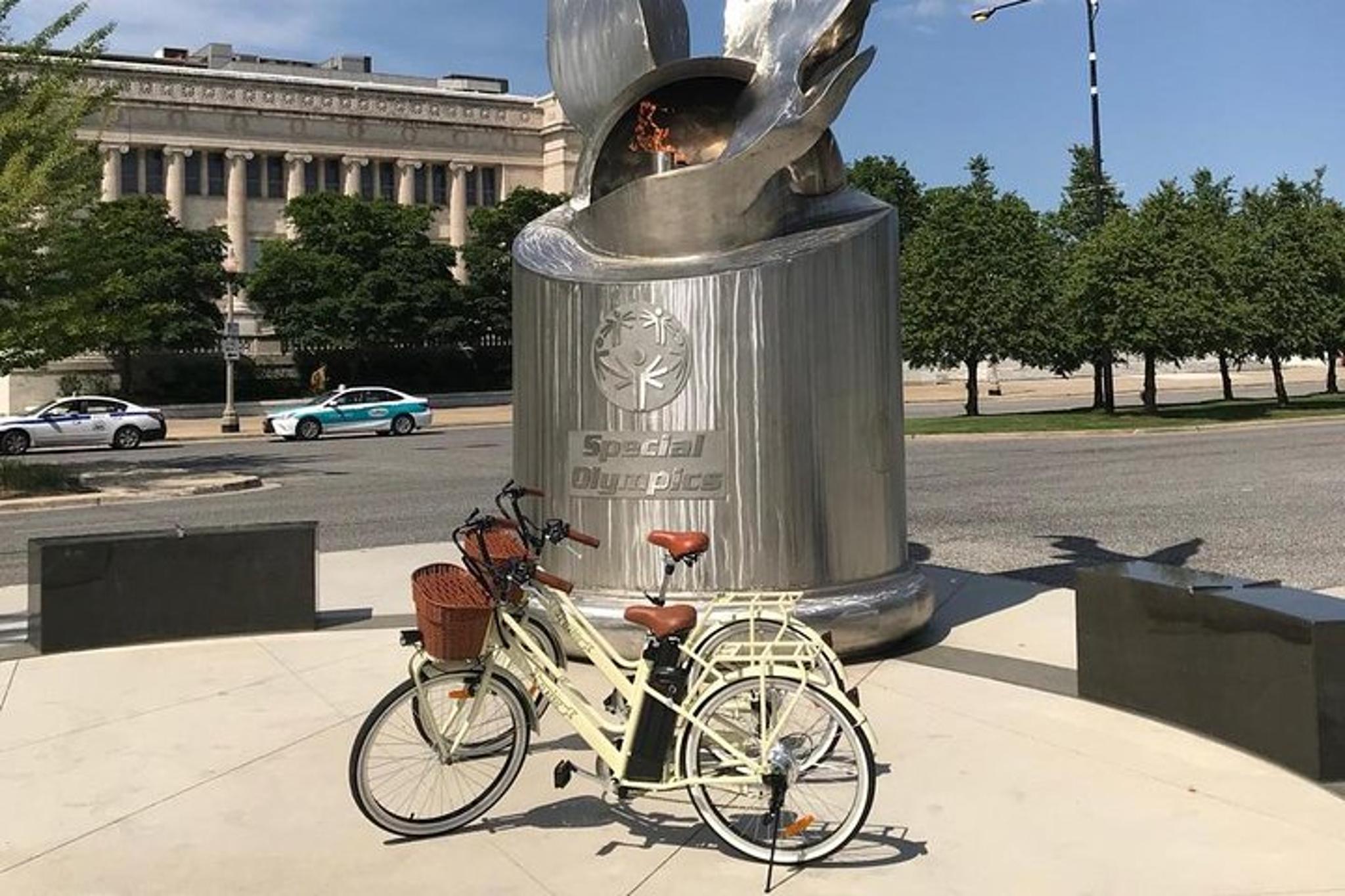 Chicago Lakefront Electric Bike Tour - Image 6